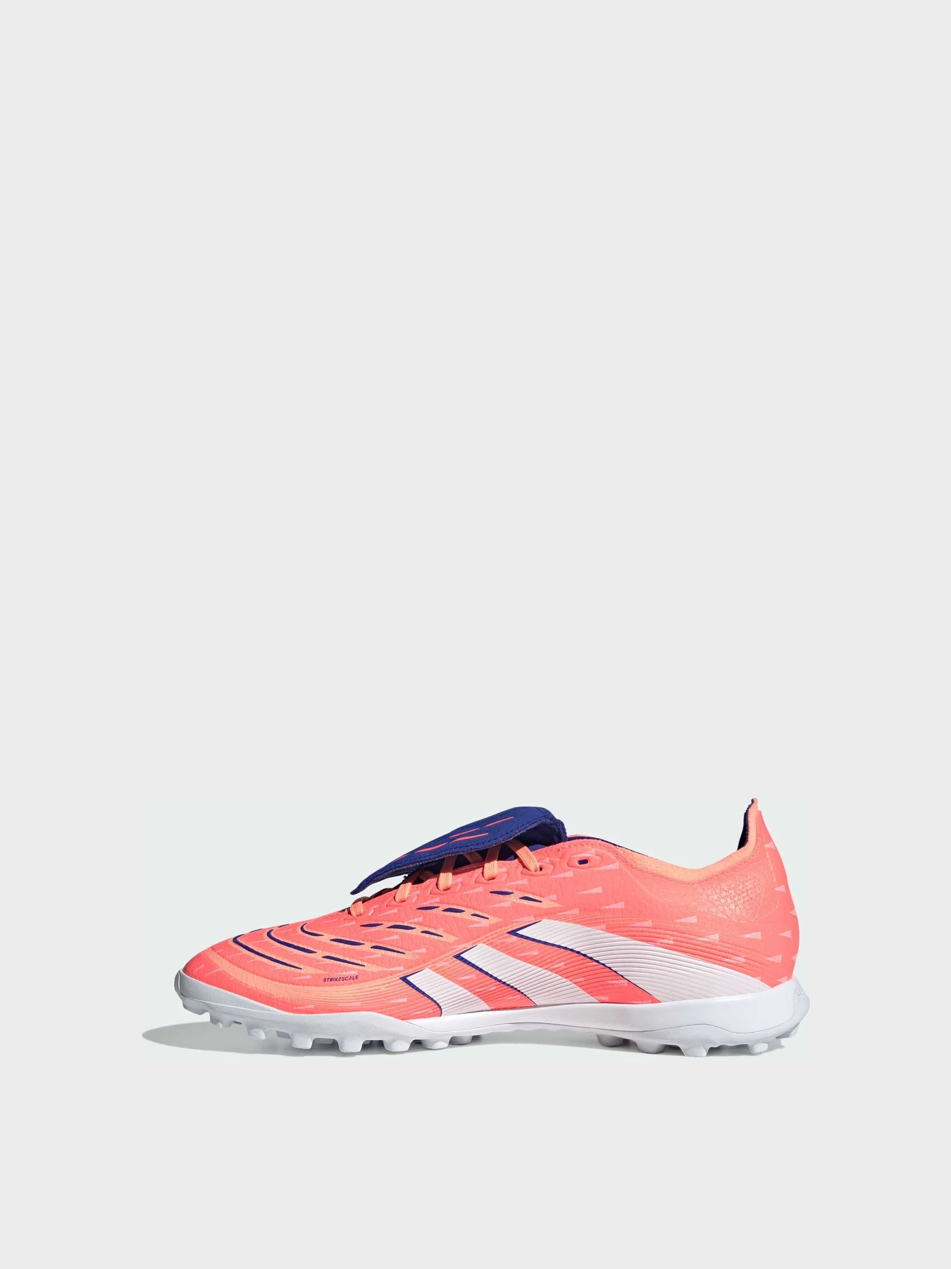 Кросівки Adidas Predator модель JQ1074 Фото