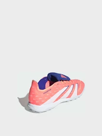 Кросівки Adidas Predator модель JQ1074 Фото
