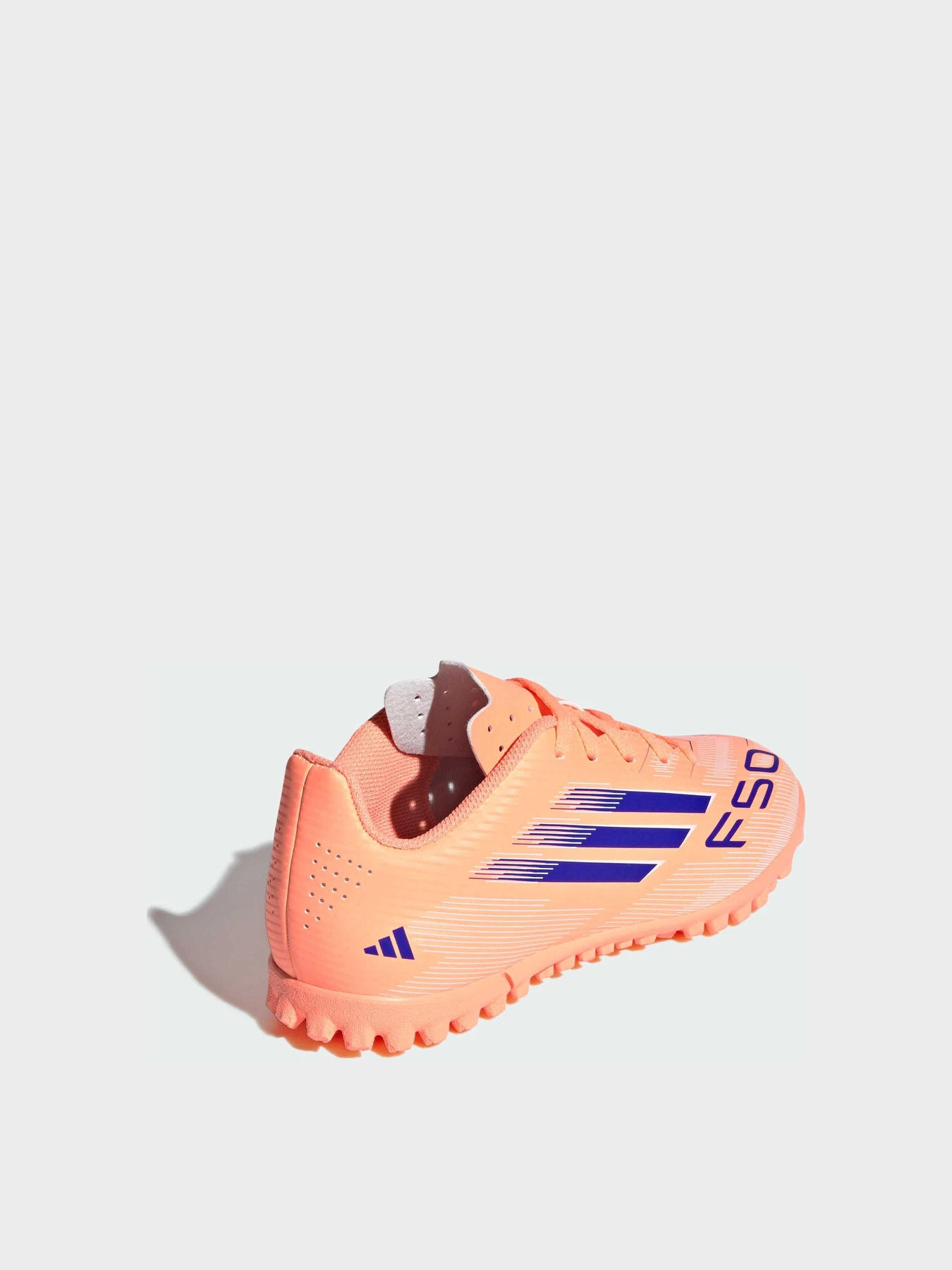 Кроссовки Adidas модель JI0040 Кроссовки Adidas модель JI0040 Фото