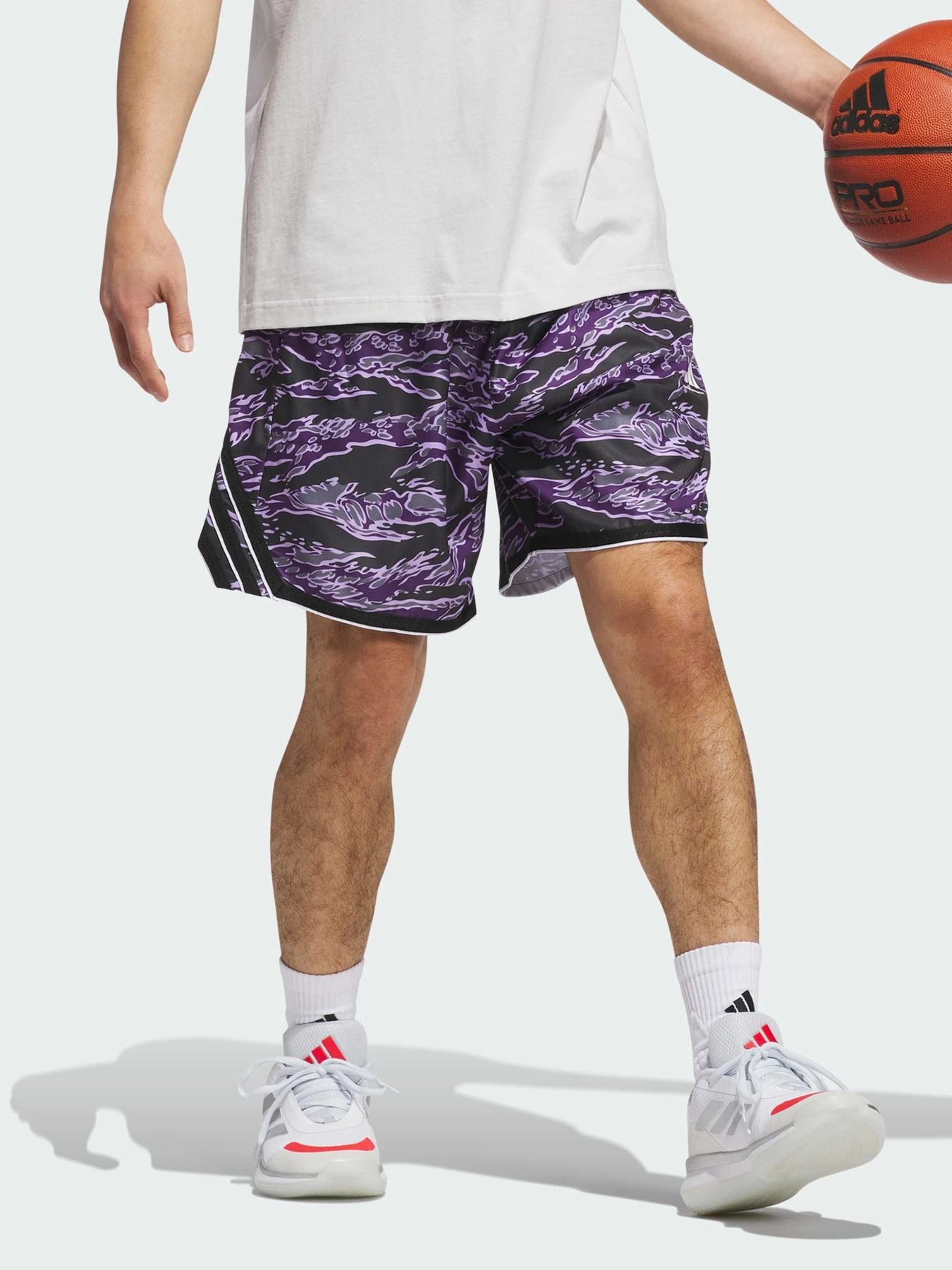 Шорты Adidas модель JV6911 Шорты Adidas модель JV6911 Фото