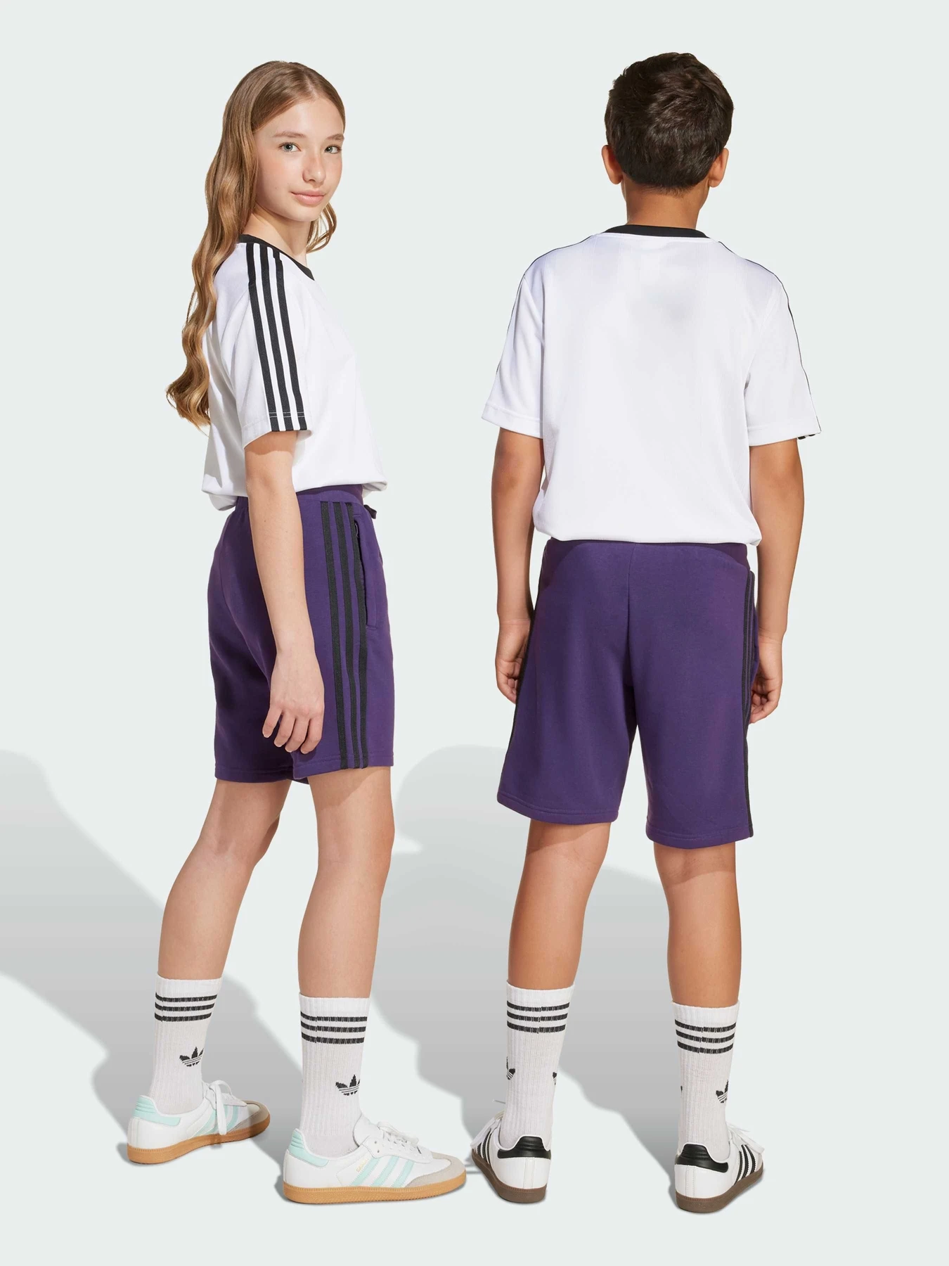 Шорты Adidas Adicolor модель JV8633 Шорты Adidas Adicolor модель JV8633 Фото