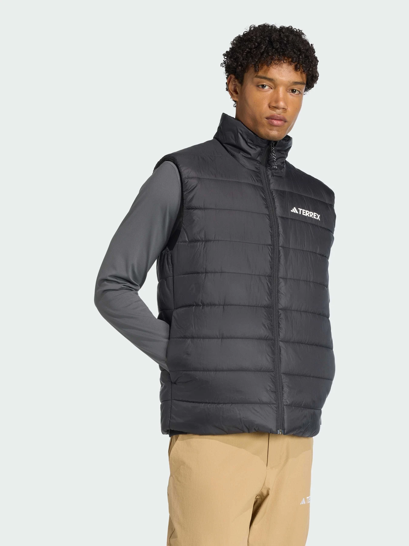 Куртки та дублянки Adidas модель KA9740 Фото
