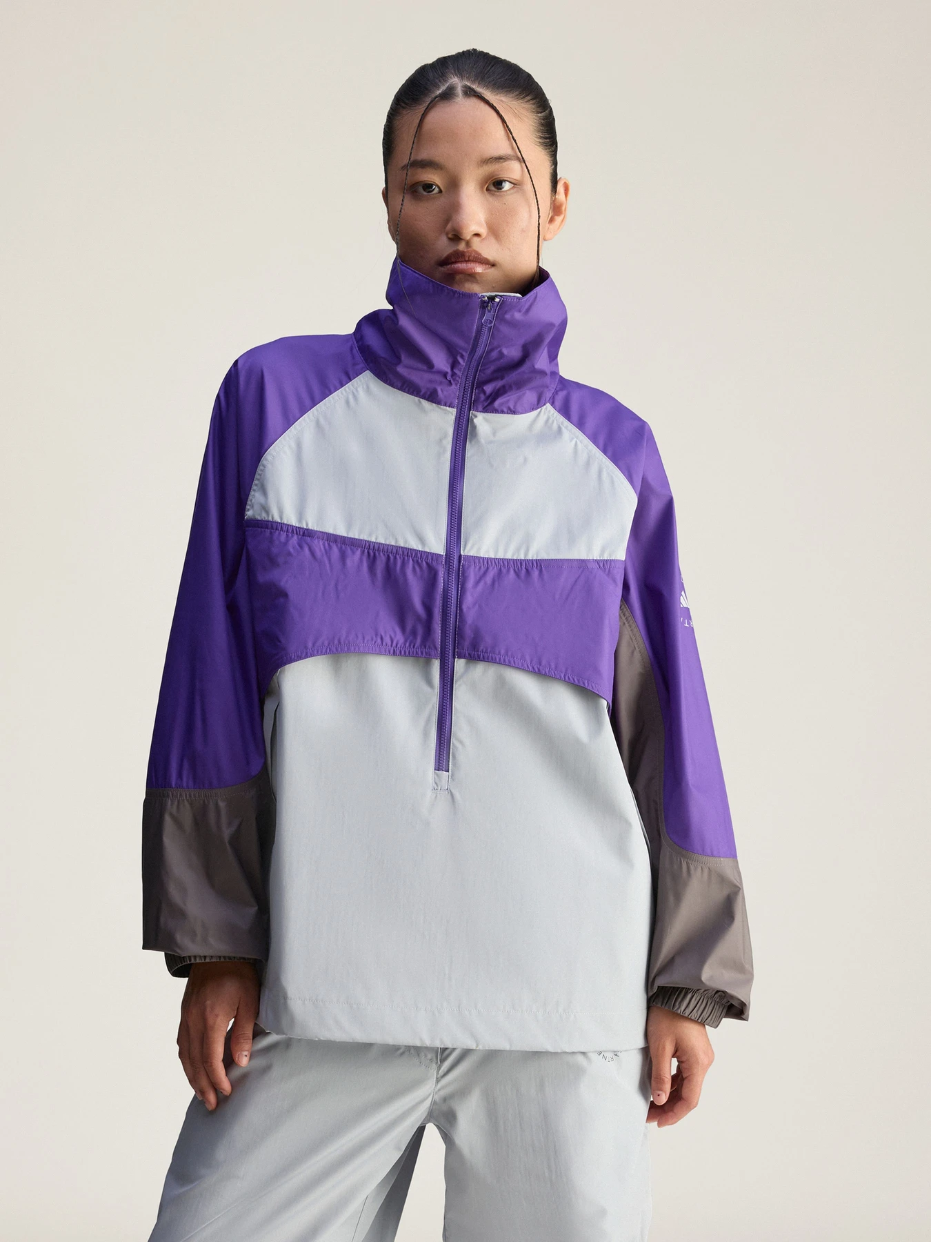 Куртки та дублянки Adidas модель JW2030 Фото