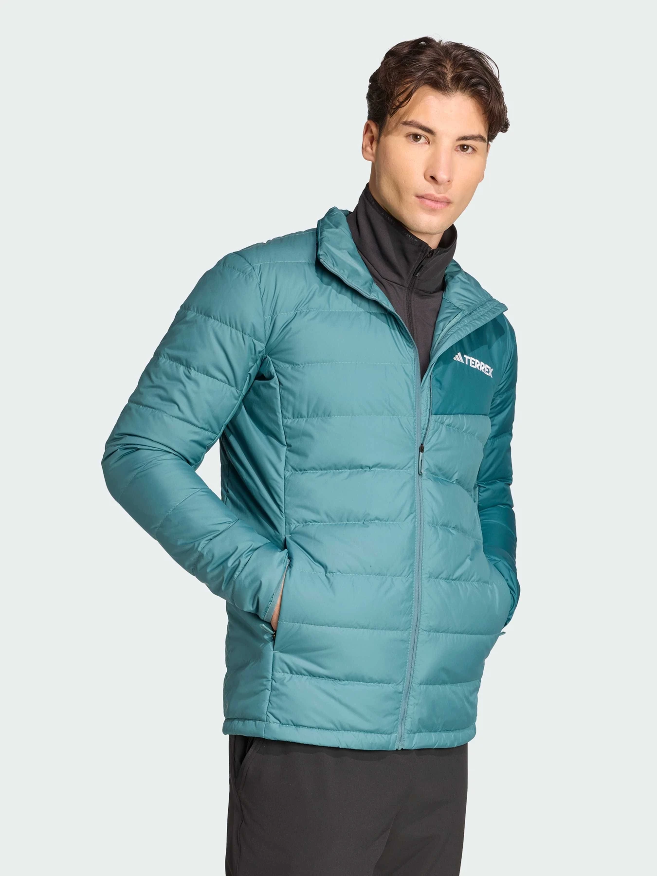 Куртки та дублянки Adidas модель JZ9963 Куртки та дублянки Adidas модель JZ9963 Фото