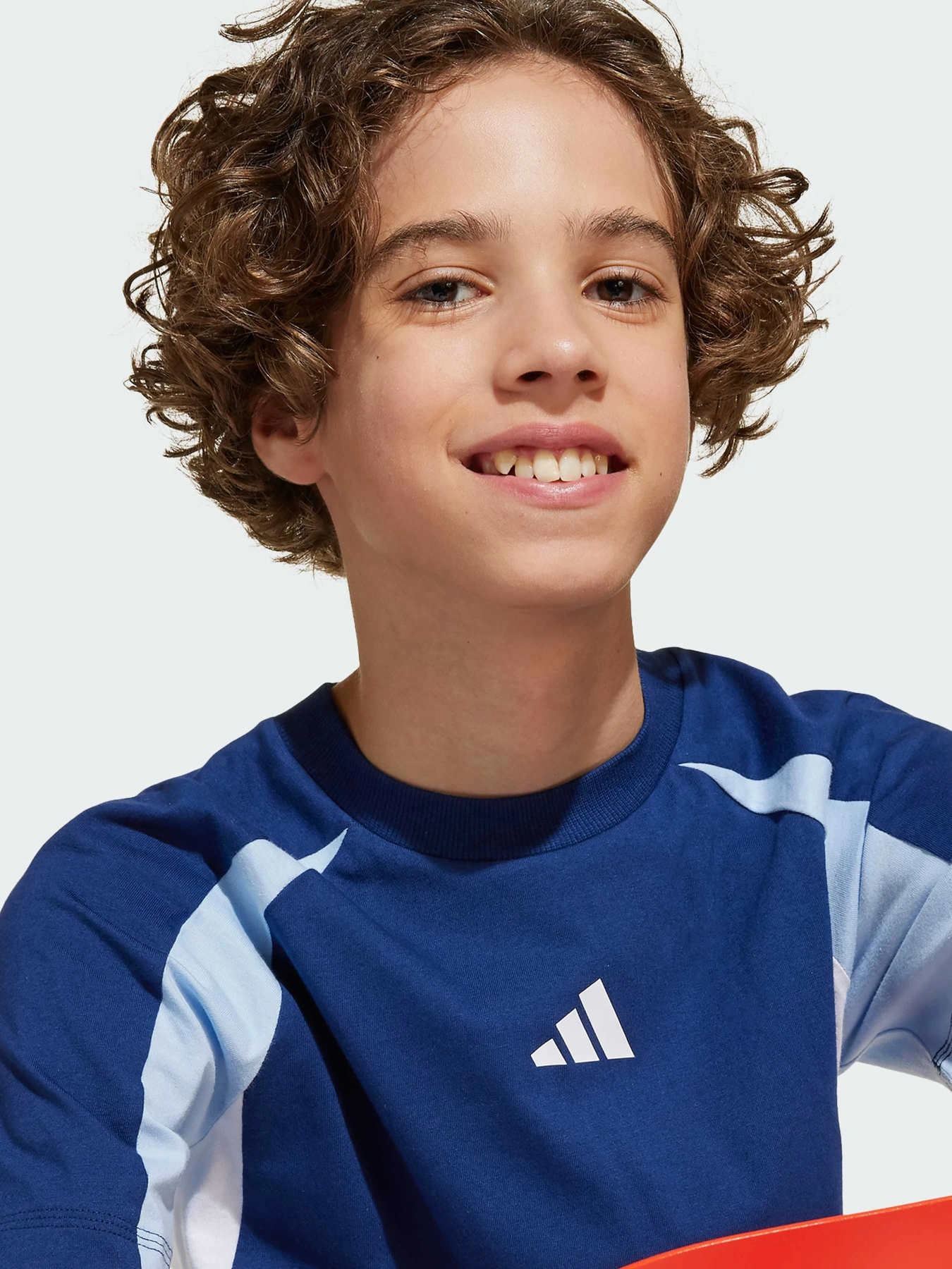 Футболки и поло Adidas модель JD0060 Футболки и поло Adidas модель JD0060 Фото
