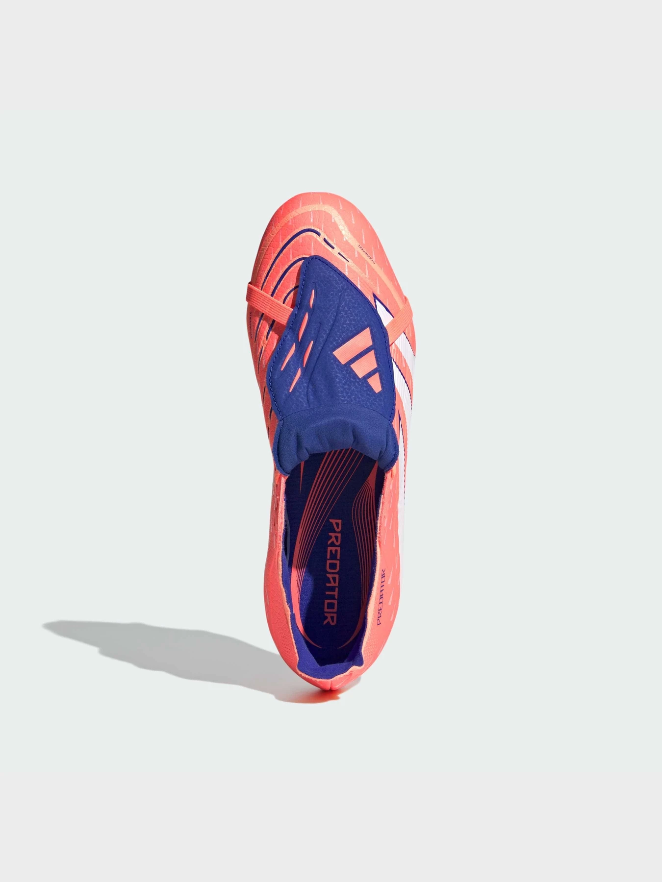 Кроссовки Adidas Predator модель JI1112 Кроссовки Adidas Predator модель JI1112 Фото