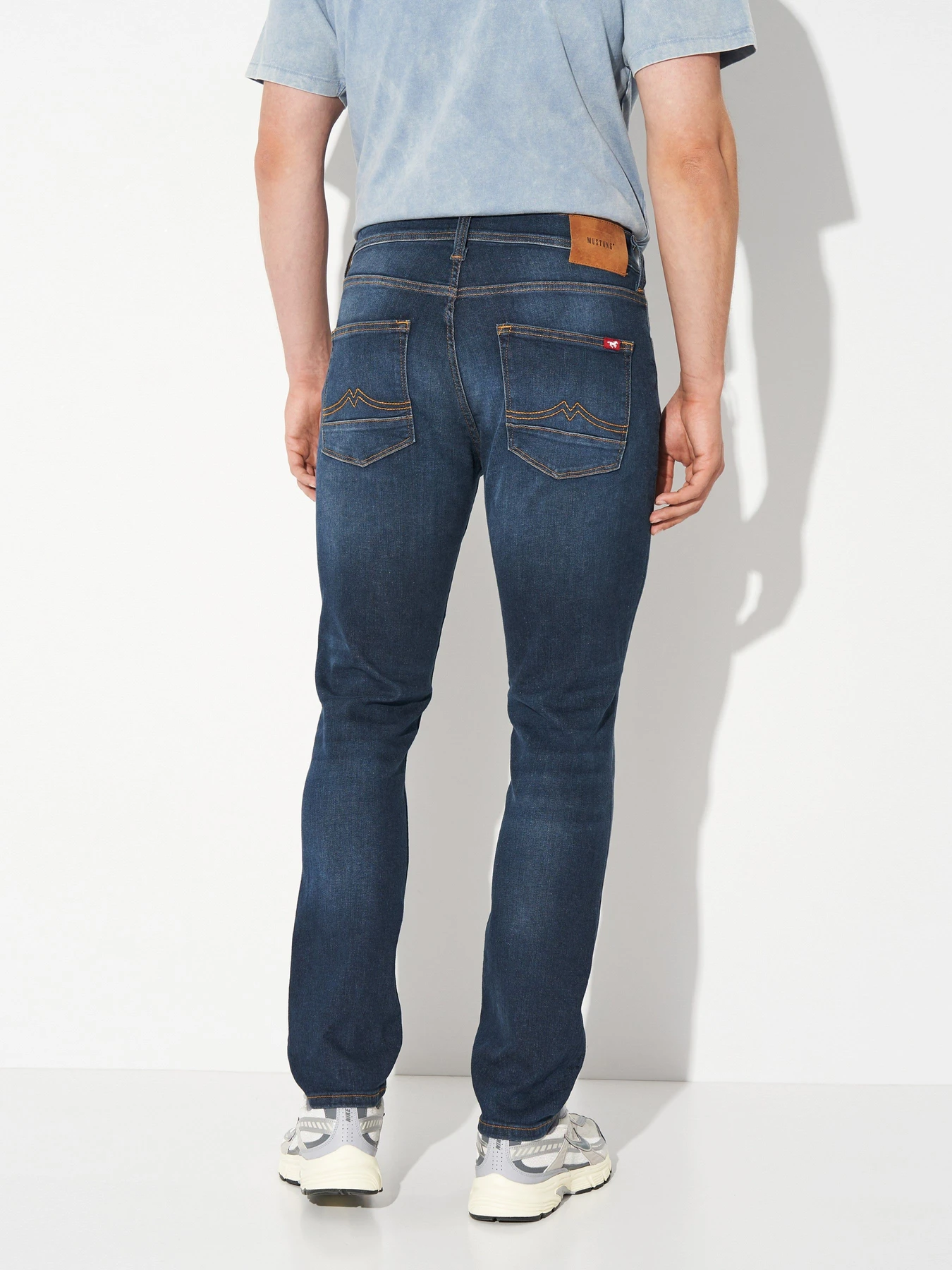Джинси Mustang Jeans Vegas Slim модель 2014590 Фото