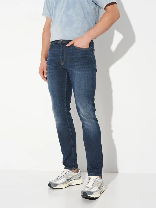 Джинсы Mustang Jeans Vegas Slim модель 2014590 Фото