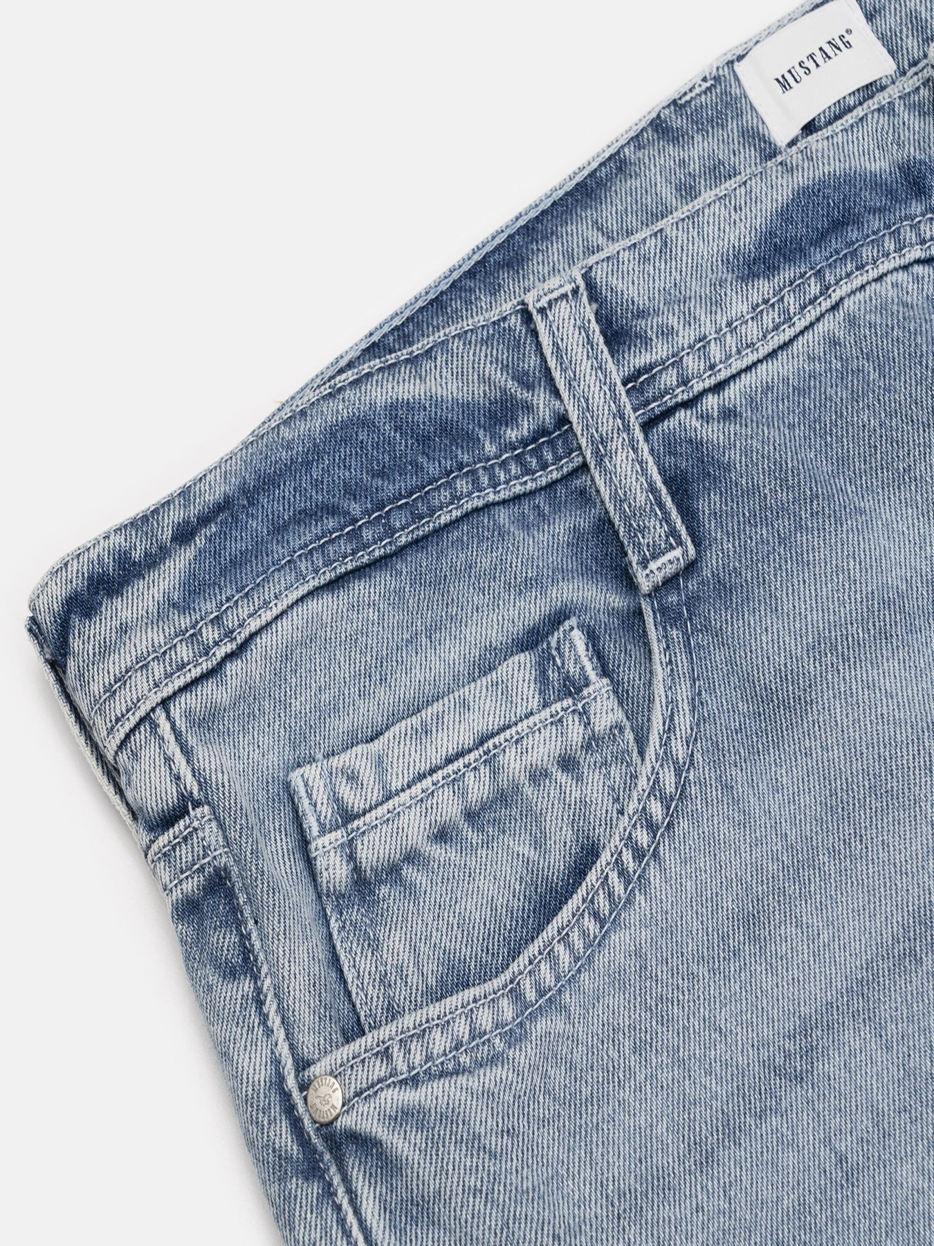 Джинси Mustang Jeans Denver Straight модель 1015522 Фото