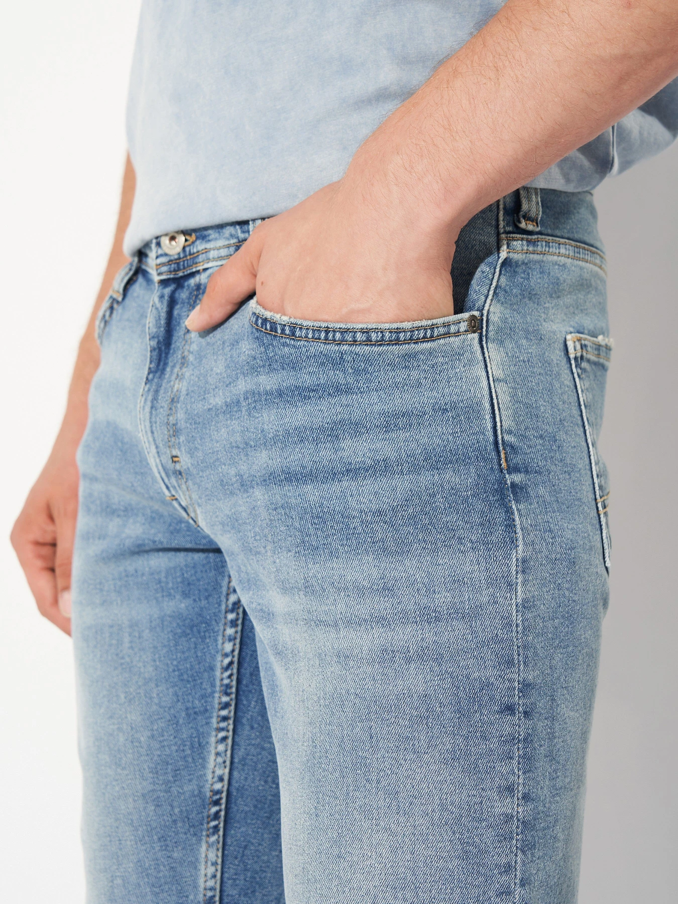 Джинси Mustang Jeans Oregon Slim модель 1015965 Фото