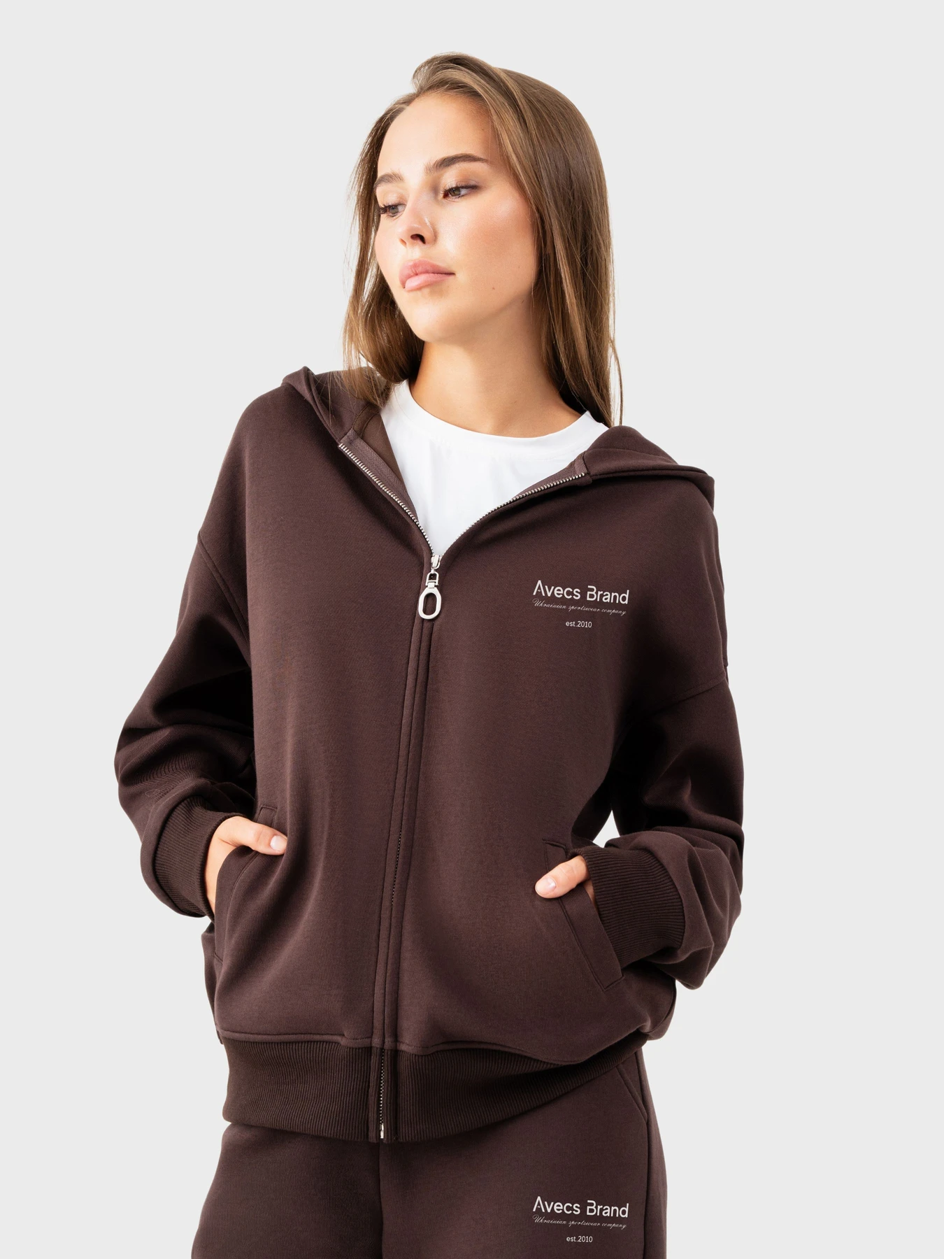 Костюмы AVECS модель 50528-57 Костюмы AVECS модель 50528-57 Фото