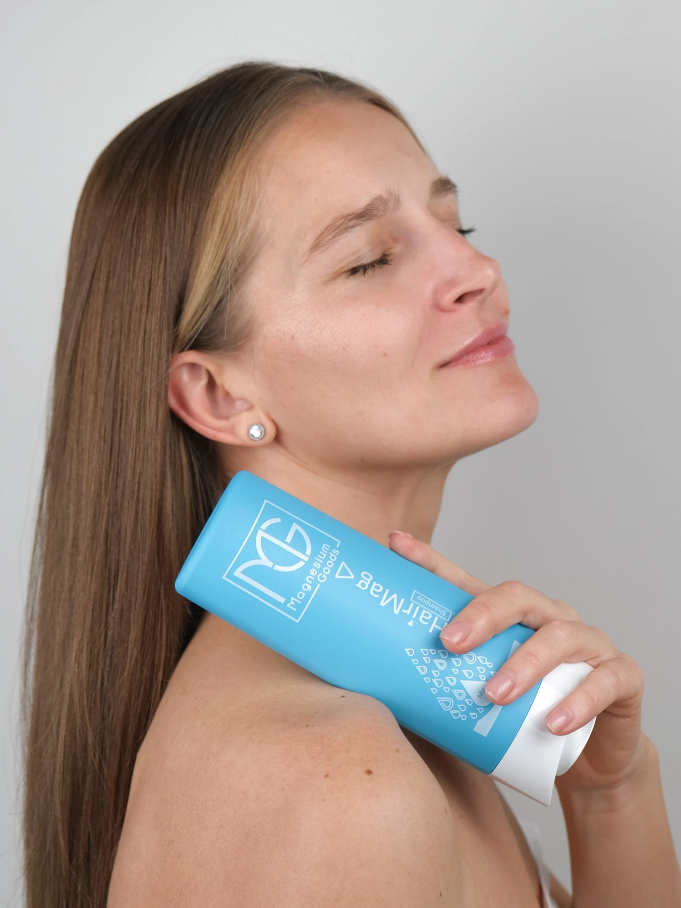 Бессульфатный шампунь с аминокислотами и магнием HairMag Shampoo для всех типов волос Magnesium Goods модель 681443 Бессульфатный шампунь с аминокислотами и магнием HairMag Shampoo для всех типов волос Magnesium Goods модель 681443 Фото