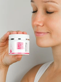 Бальзам для вмивання обличчя та зняття макіяжу Makeup Remover Balm Magnesium Goods модель 681436 Фото