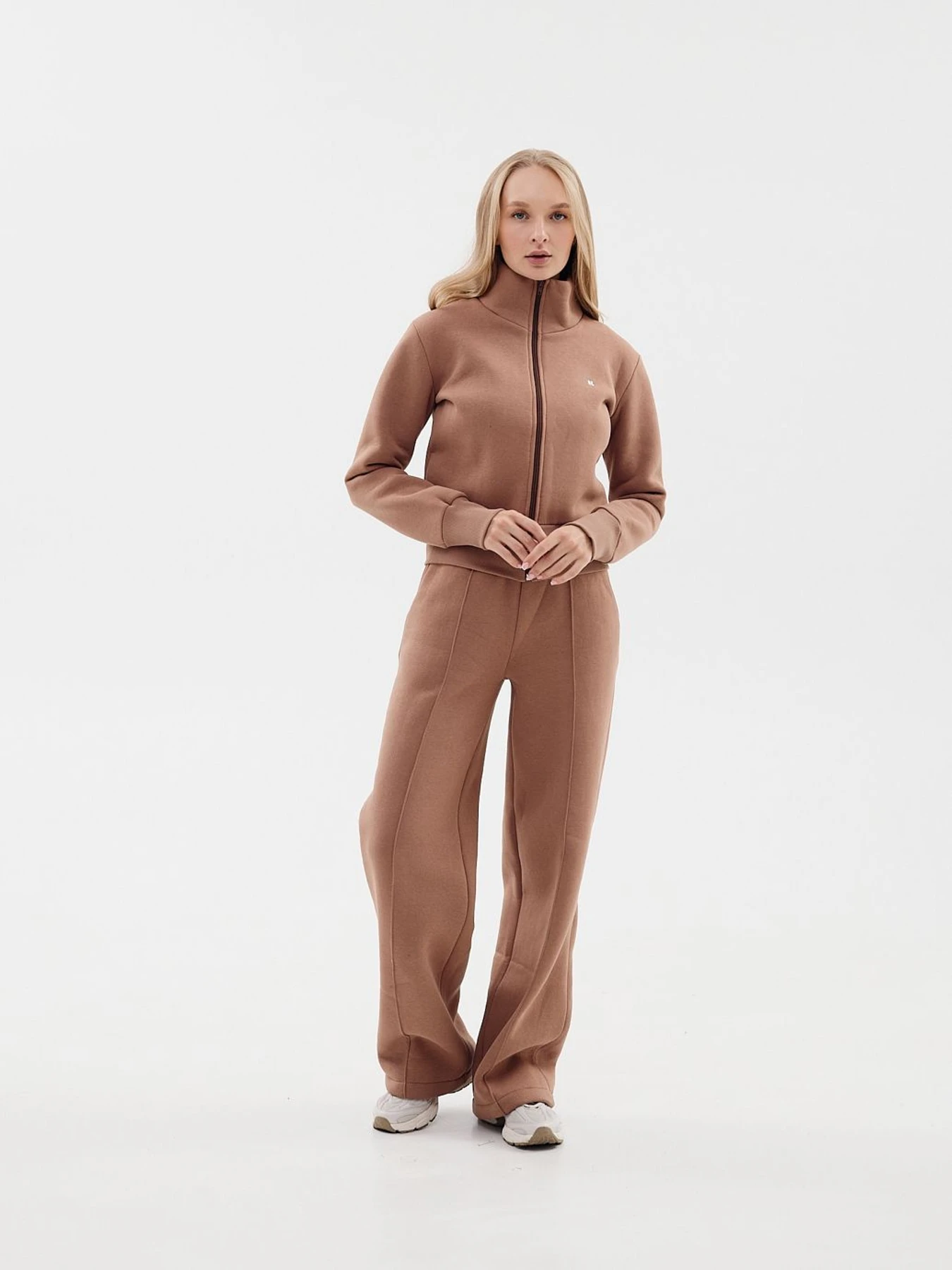 Костюмы Kindamor GreateWom модель DR8 Костюмы Kindamor GreateWom модель DR8 Фото