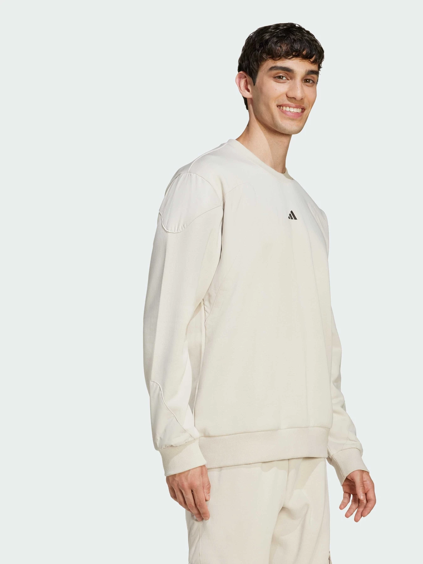 Худи и свитшоты Adidas модель JV8020 Худи и свитшоты Adidas модель JV8020 Фото