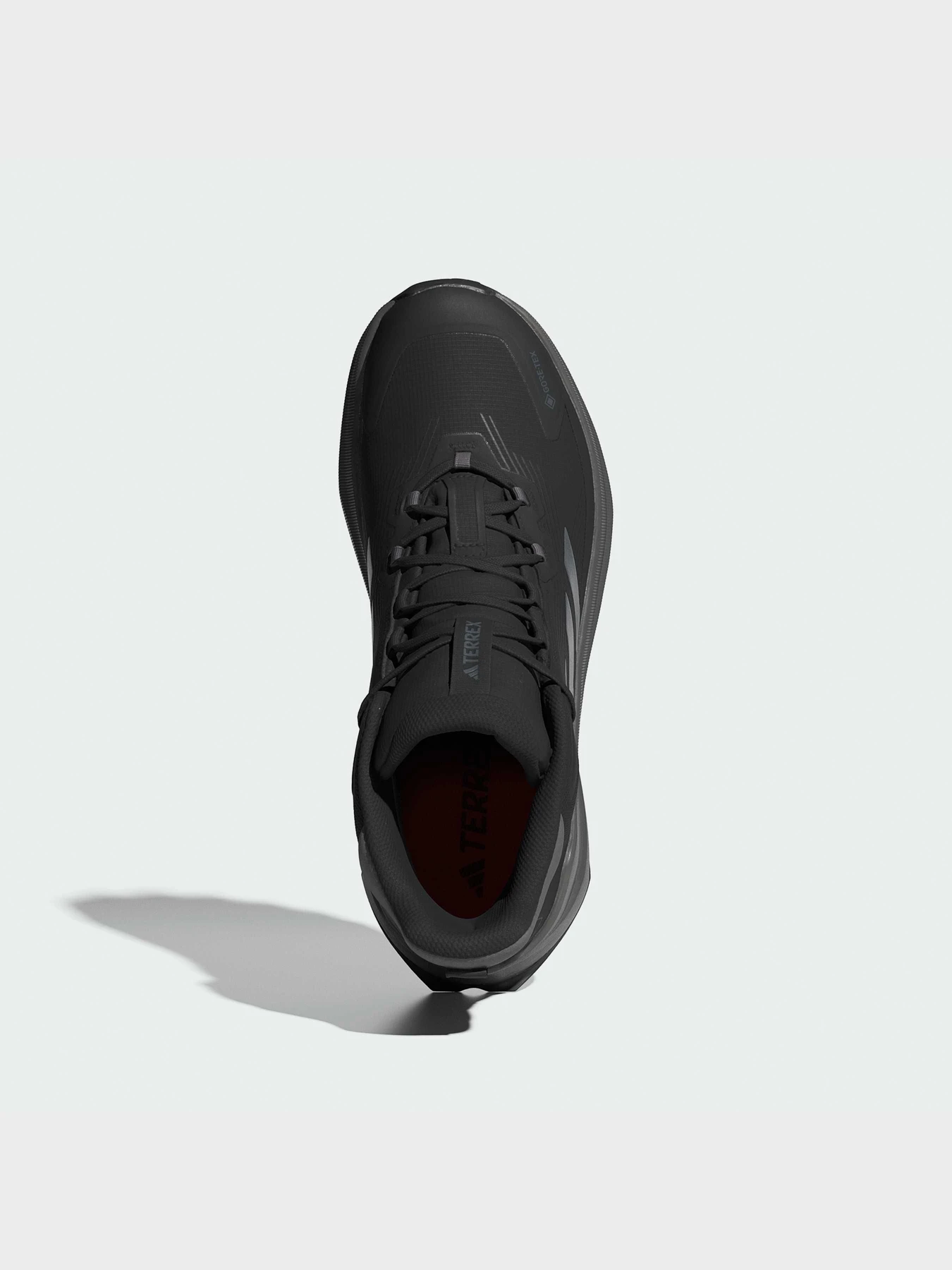 Кроссовки Adidas модель IE9062 Кроссовки Adidas модель IE9062 Фото