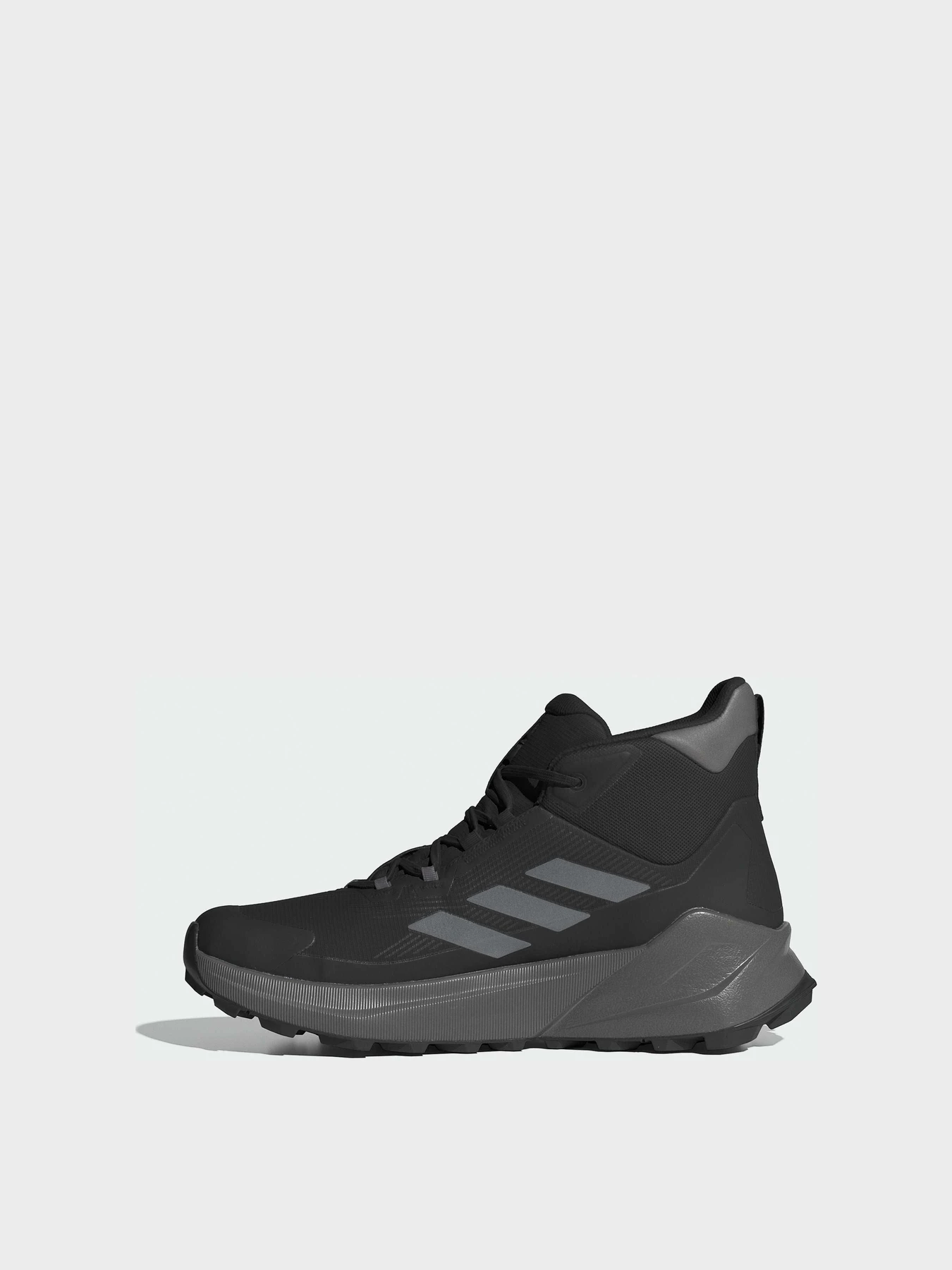 Кроссовки Adidas модель IE9062 Кроссовки Adidas модель IE9062 Фото