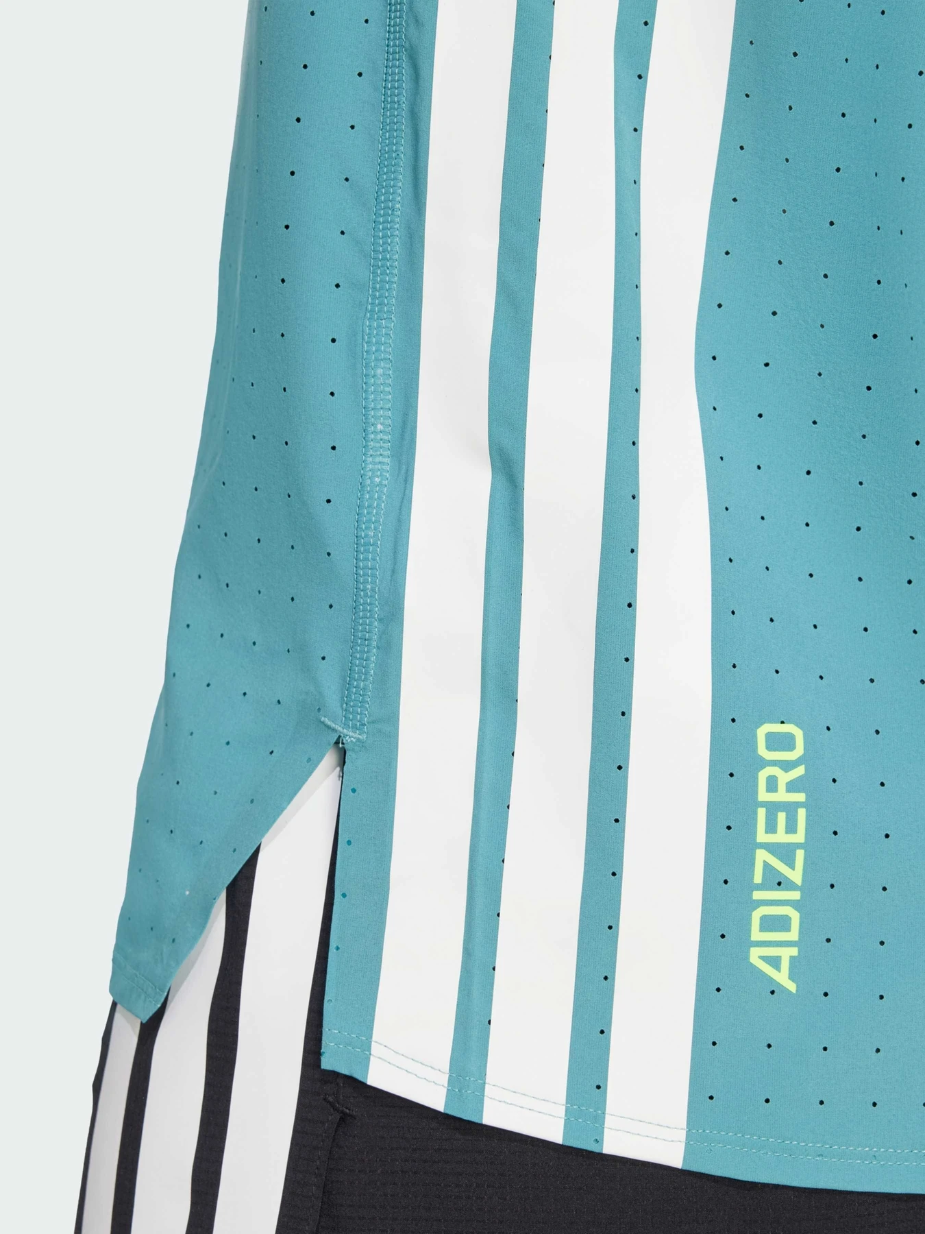 Футболки і поло Adidas adizero модель JV7170 Футболки і поло Adidas adizero модель JV7170 Фото