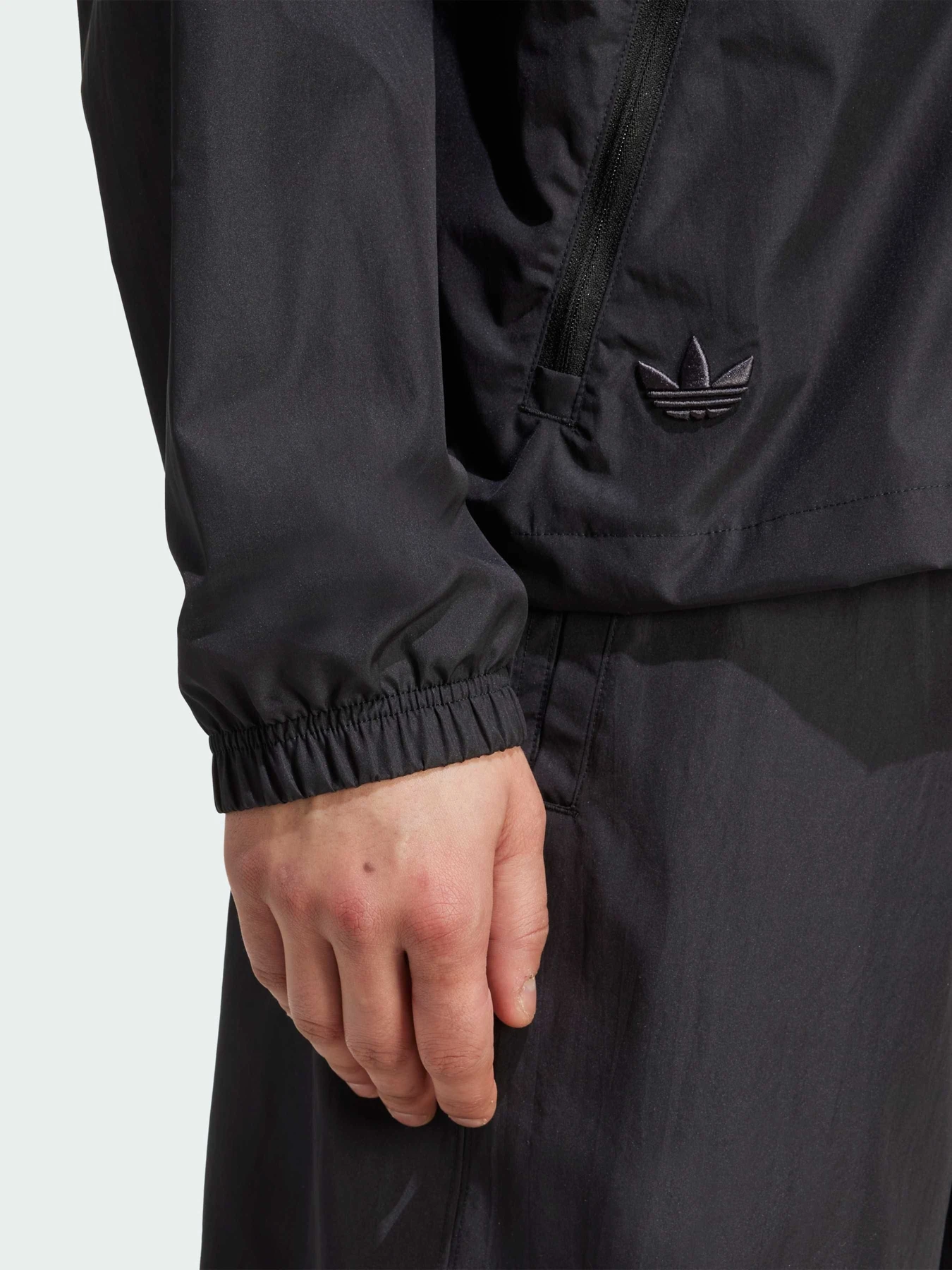 Худі та світшоти Adidas Adicolor модель JW5452 Худі та світшоти Adidas Adicolor модель JW5452 Фото