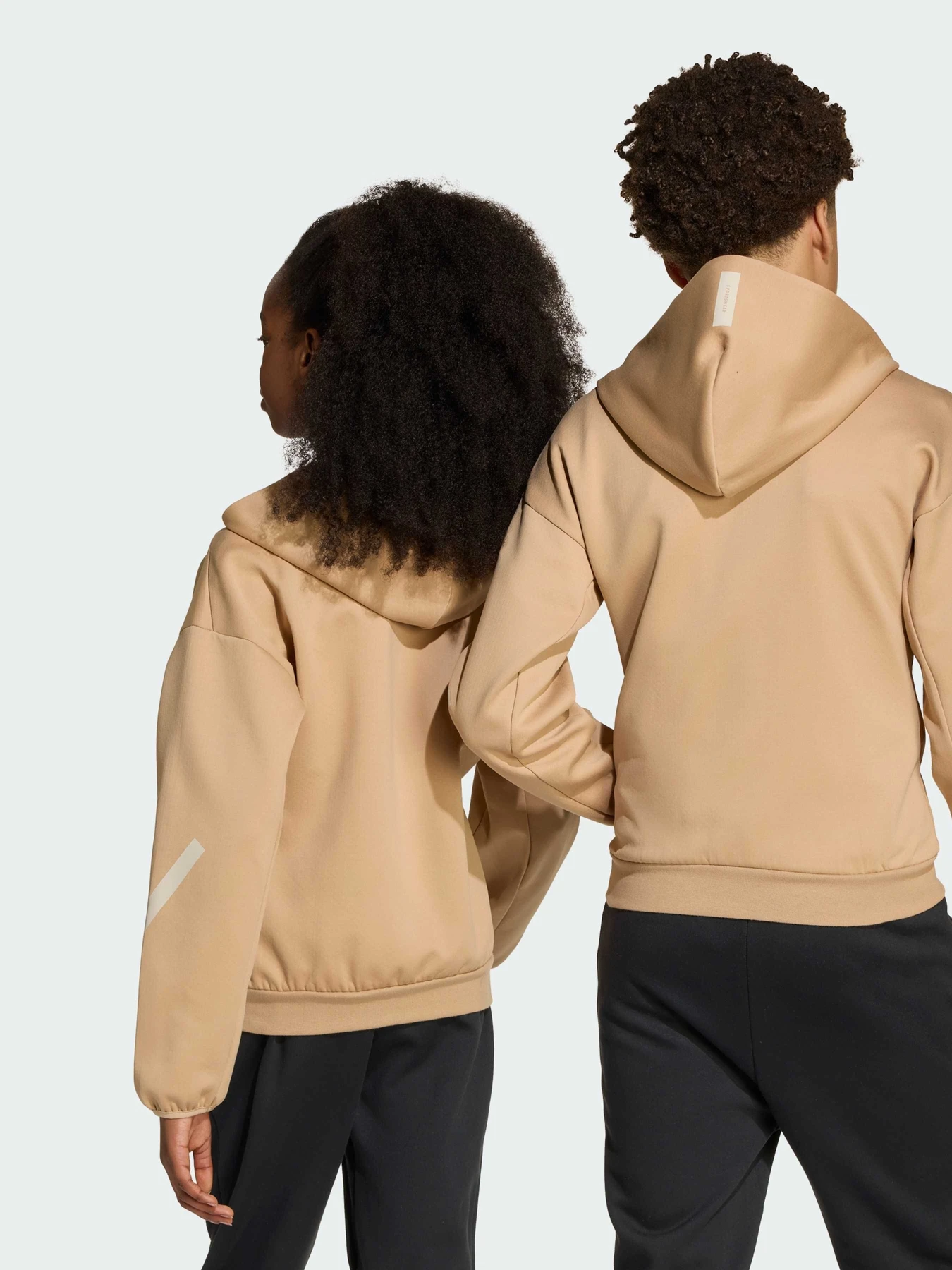 Худі та світшоти Adidas ZNE модель JW4004 Худі та світшоти Adidas ZNE модель JW4004 Фото