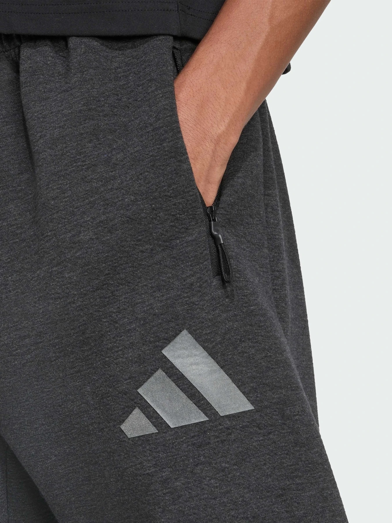 Штани Adidas ZNE модель JM6056 Штани Adidas ZNE модель JM6056 Фото