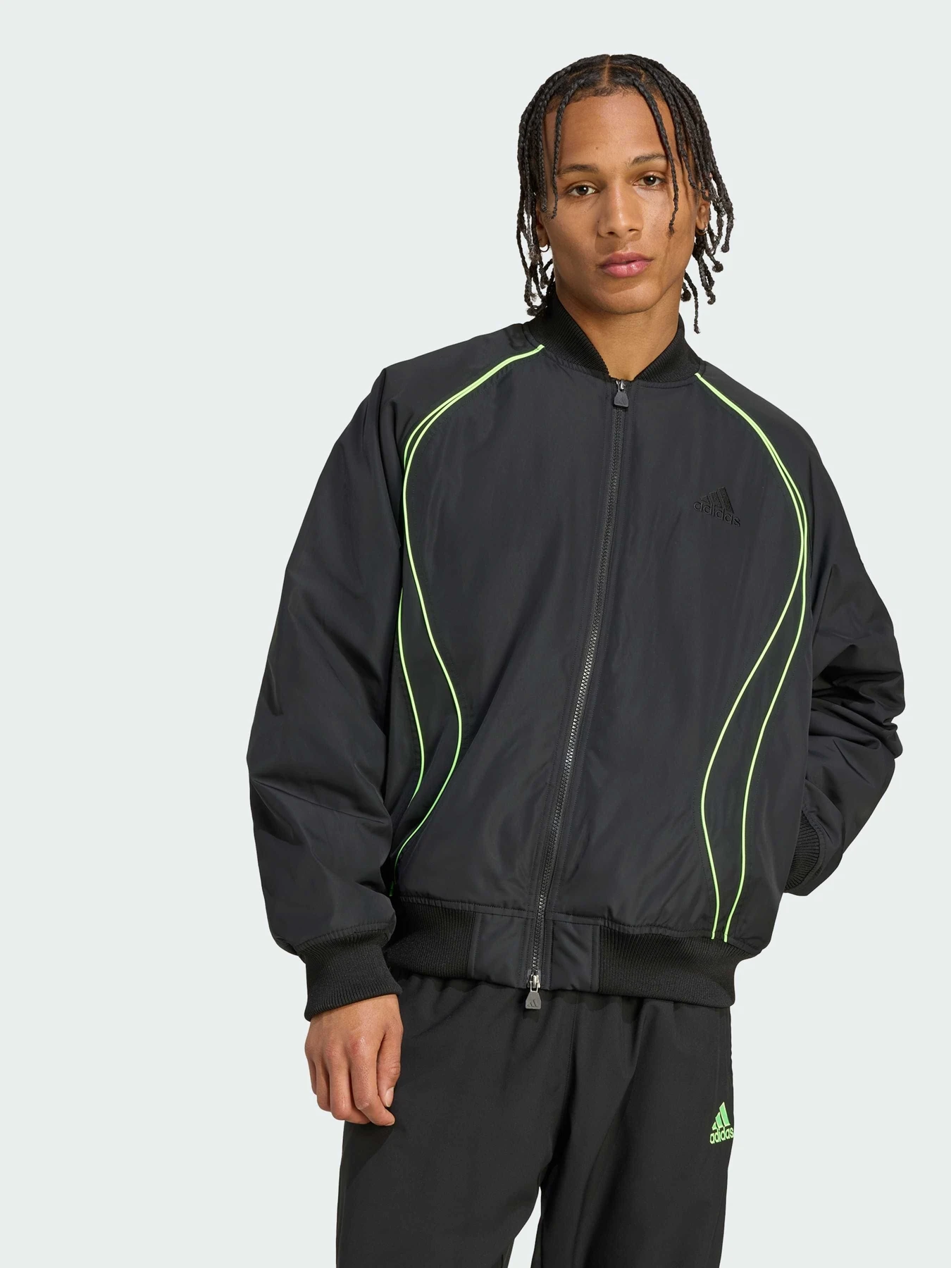 Куртки и дубленки Adidas модель JX4082 Куртки и дубленки Adidas модель JX4082 Фото