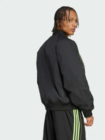 Куртки и дубленки Adidas модель JX4082 Фото