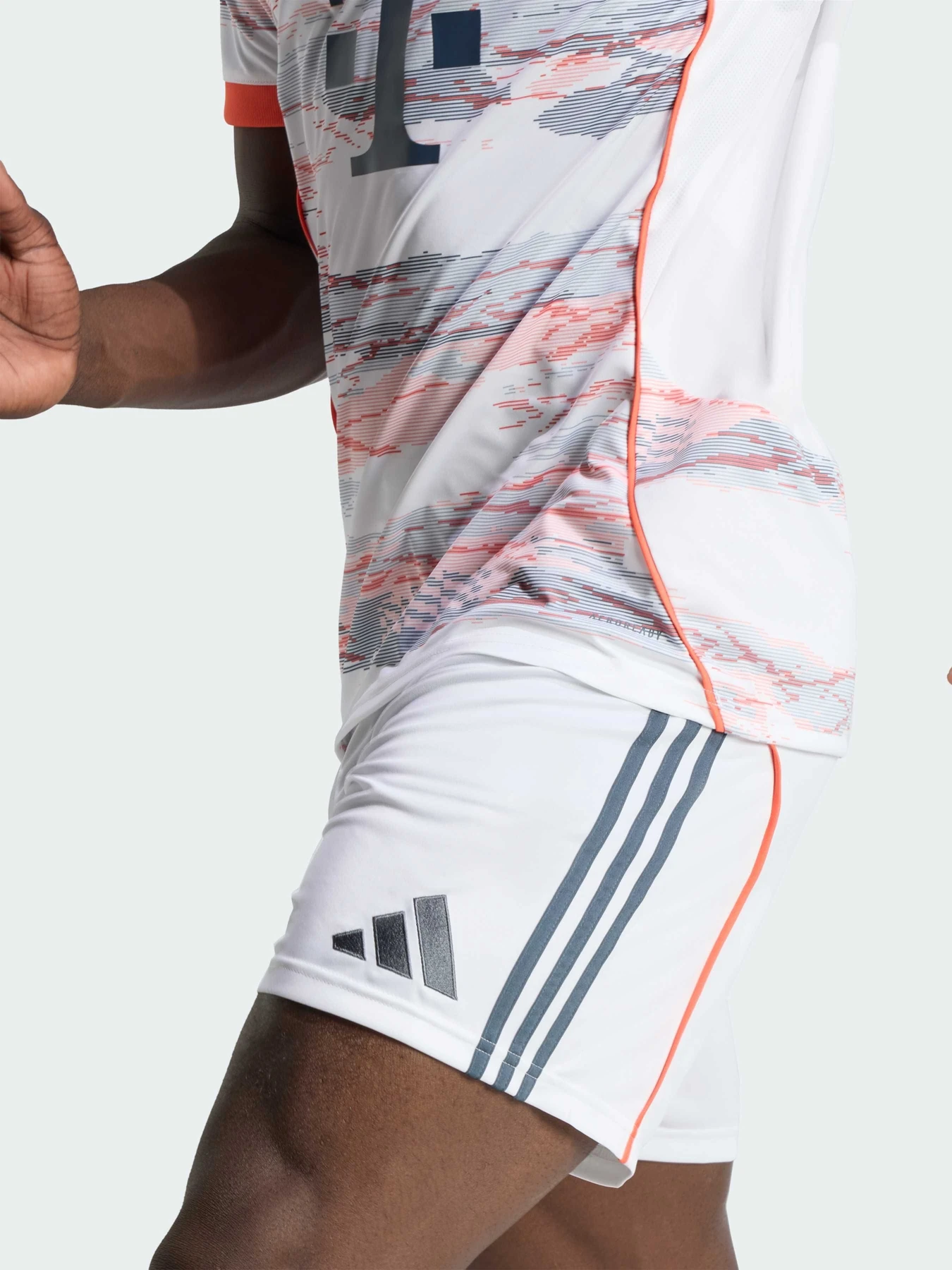 Шорти Adidas модель KC5720 Фото