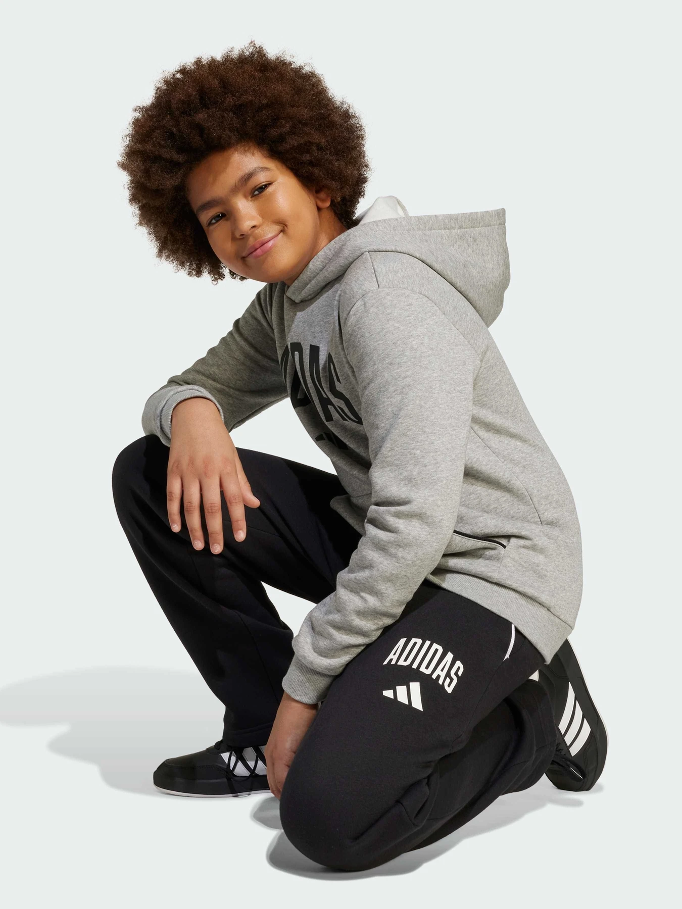 Брюки Adidas модель JM1538 Брюки Adidas модель JM1538 Фото