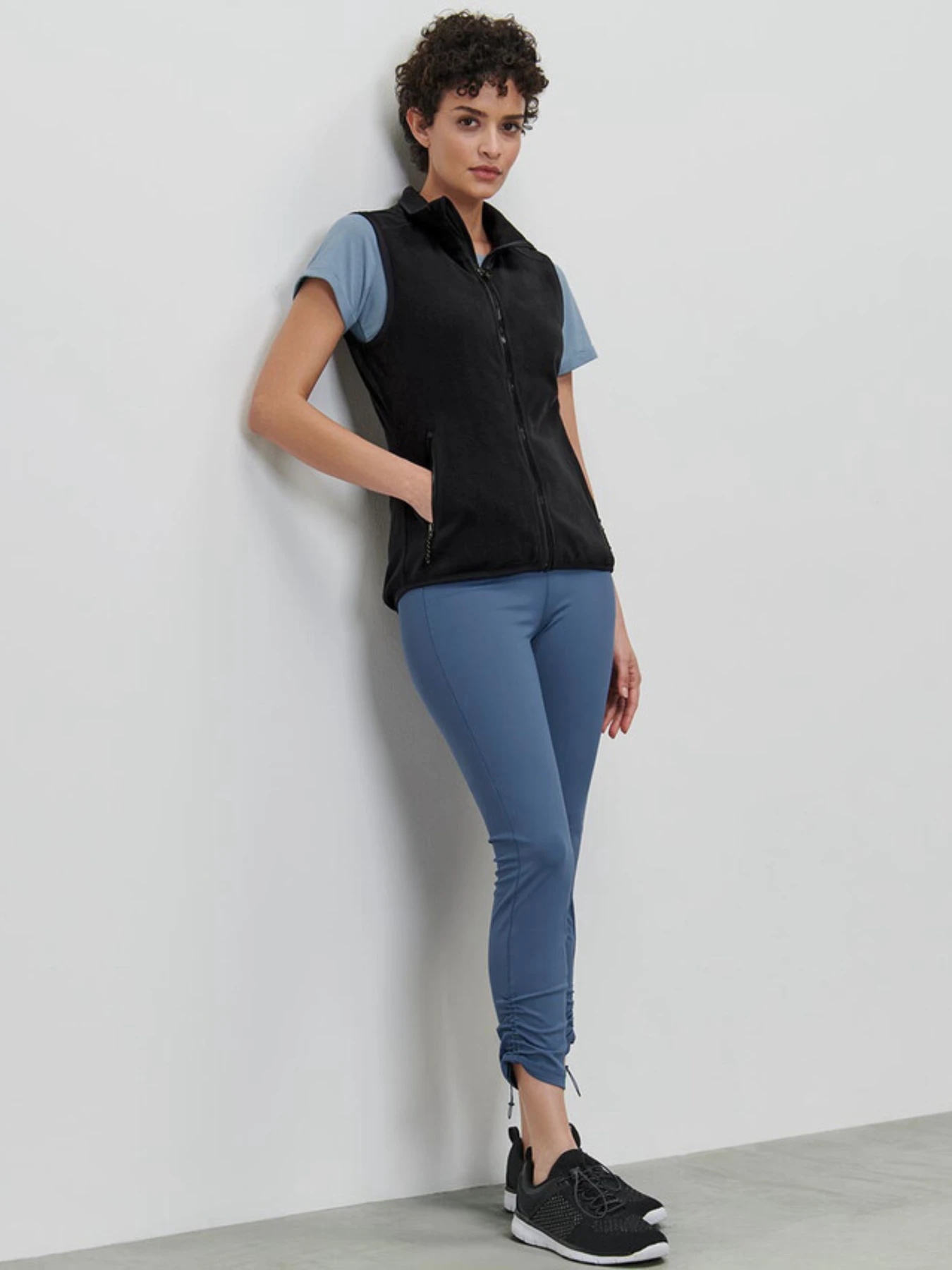 Куртки и дубленки Tchibo модель T1759519875 Куртки и дубленки Tchibo модель T1759519875 Фото