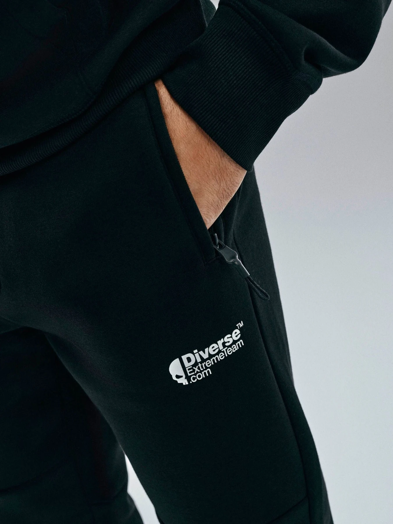 Брюки DIVERSE Dext Undercover 07 модель 10047780 Брюки DIVERSE Dext Undercover 07 модель 10047780 Фото