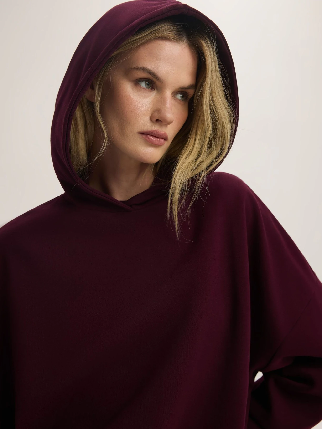 Худи и свитшоты DIVERSE Furre B модель 10047828 Худи и свитшоты DIVERSE Furre B модель 10047828 Фото