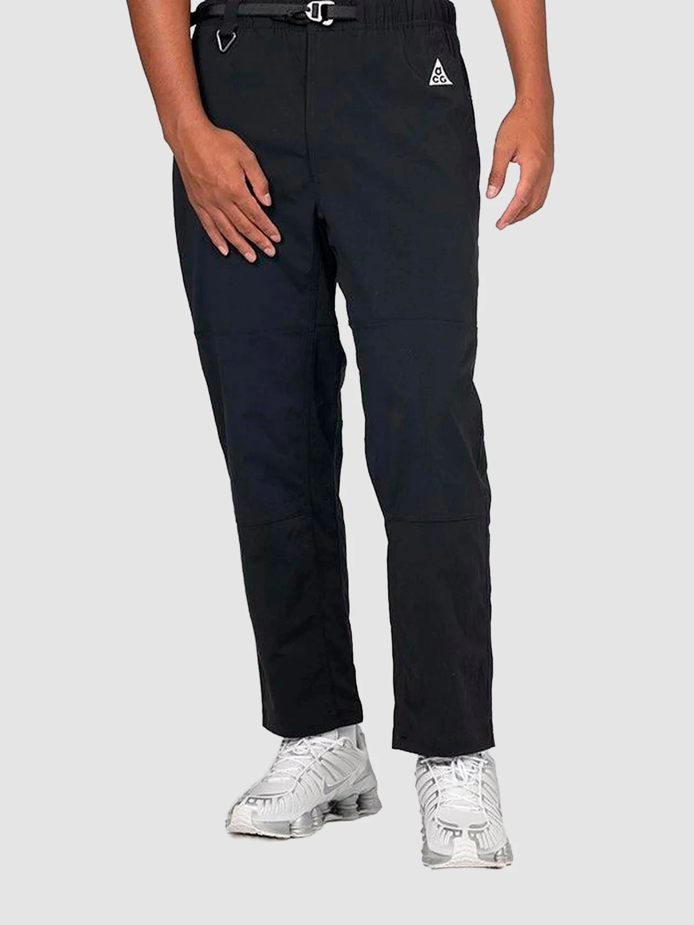 Штани NIKE Acg Men's Uv Hiking Pants модель FN2450-010 Фото