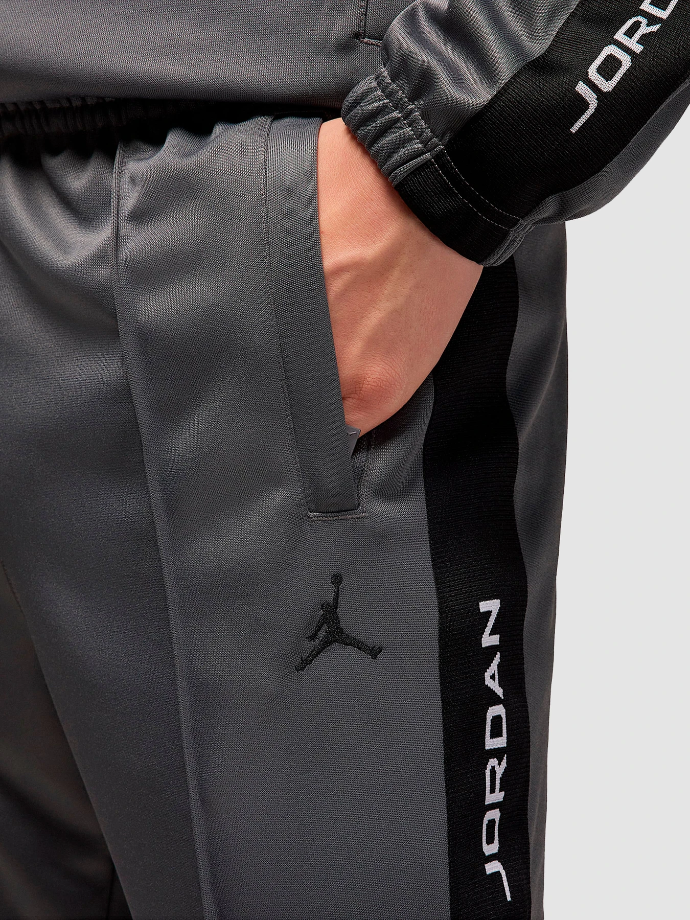 Штани Jordan Essentials модель HF9341-034 Штани Jordan Essentials модель HF9341-034 Фото