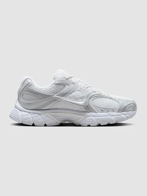 Кросівки NIKE V5 Rnr модель HQ7901-101 Фото