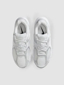 Кроссовки NIKE V5 Rnr модель HQ7901-101 Фото