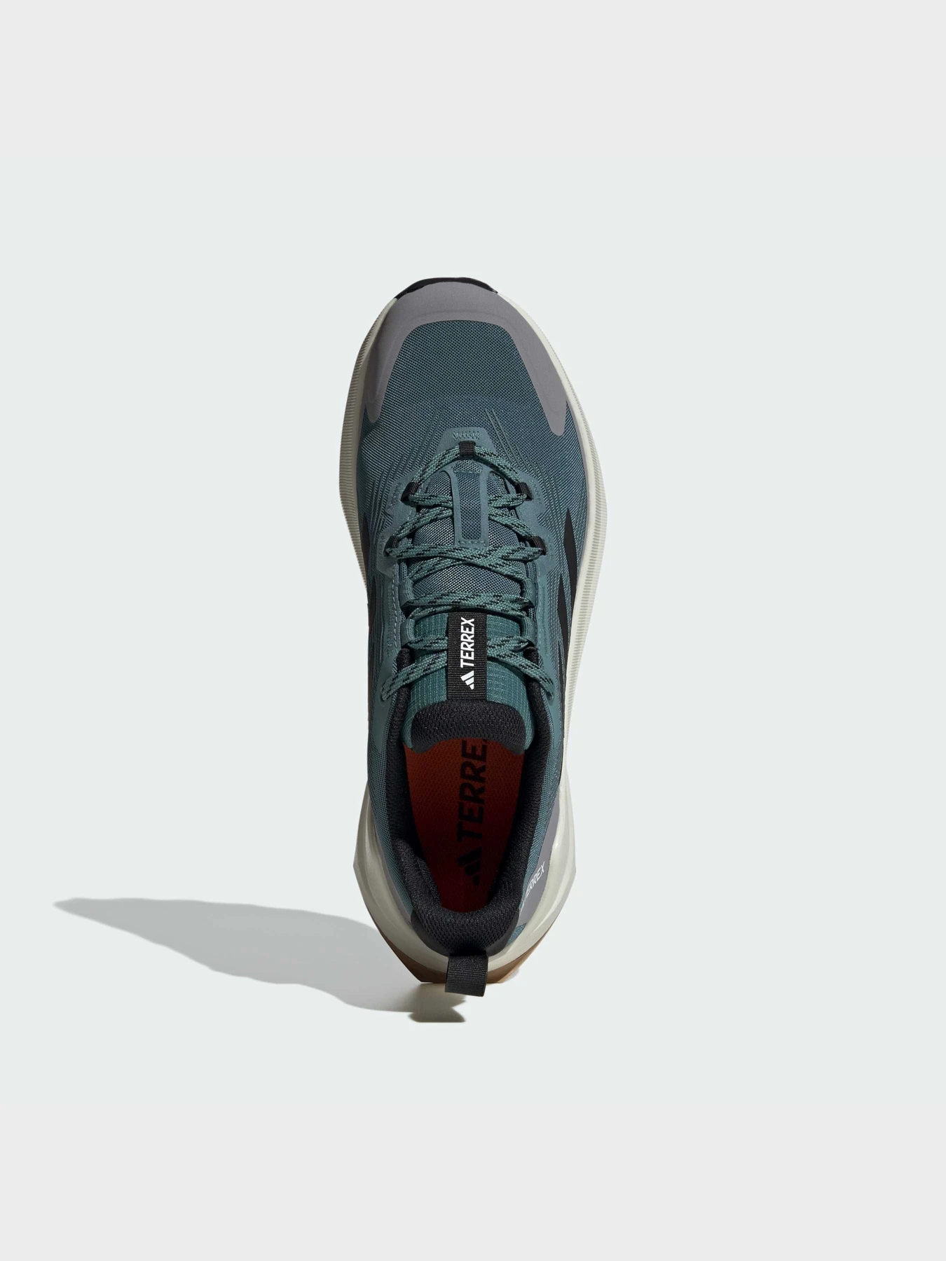 Кроссовки Adidas модель JQ9921 Кроссовки Adidas модель JQ9921 Фото