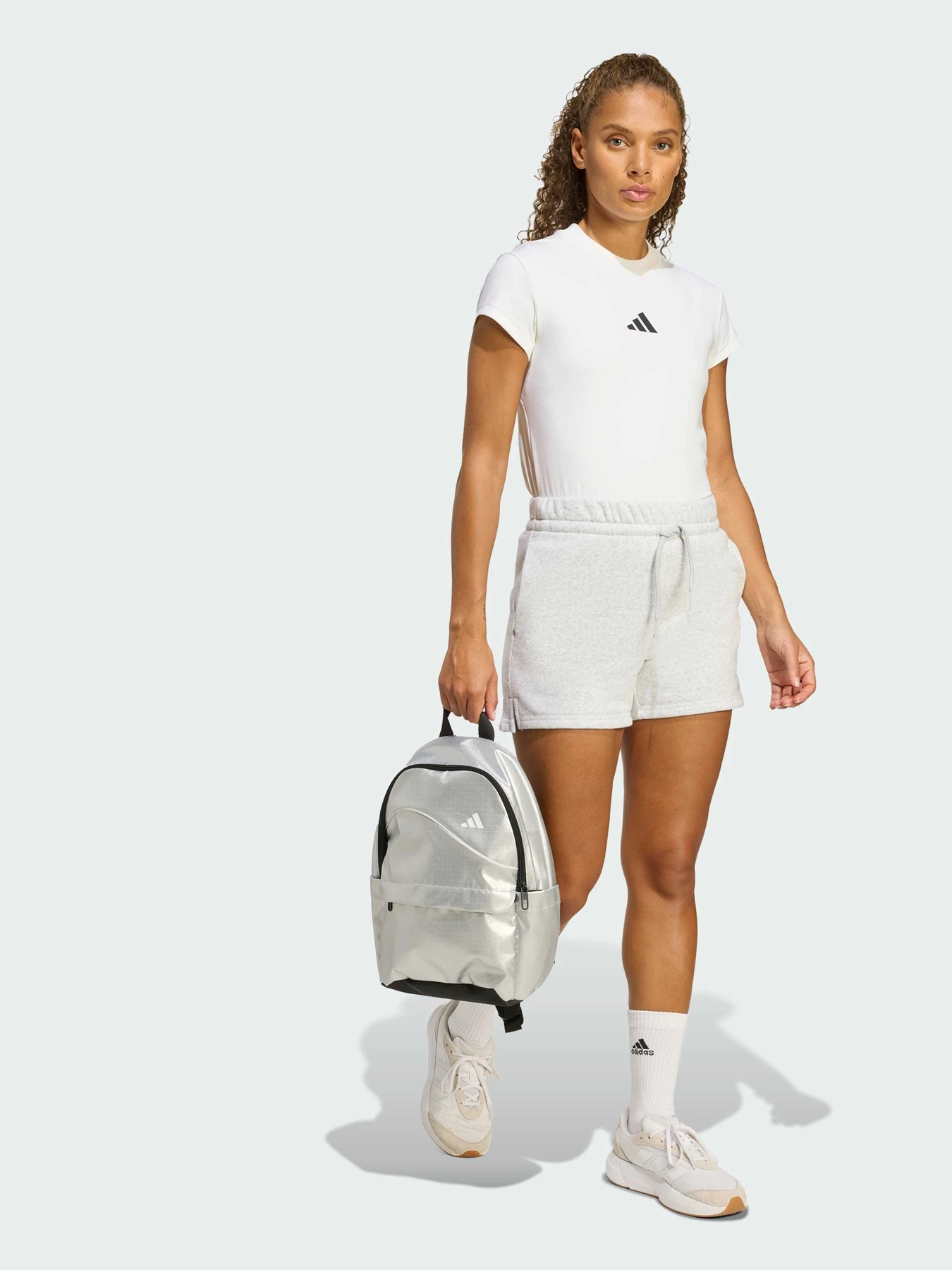 Рюкзаки Adidas модель JN0926 Рюкзаки Adidas модель JN0926 Фото