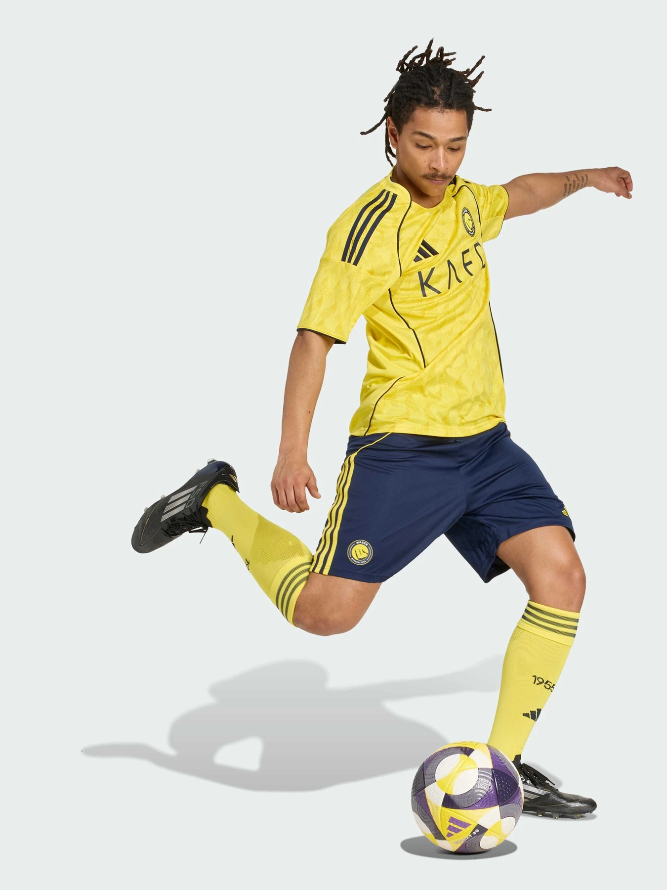 Шорти Adidas модель JN7984 Шорти Adidas модель JN7984 Фото
