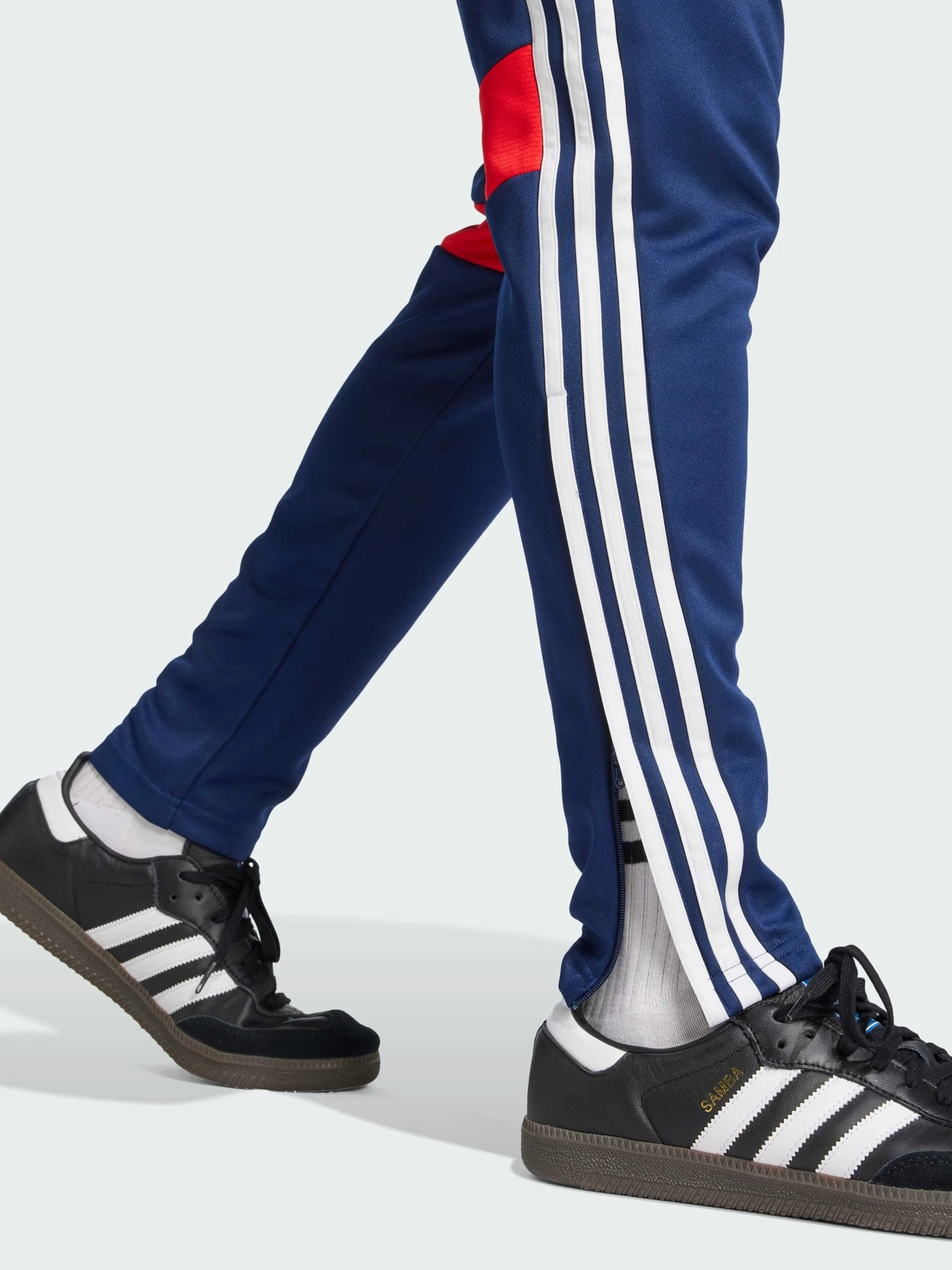 Штани Adidas Tiro модель JD0443 Фото