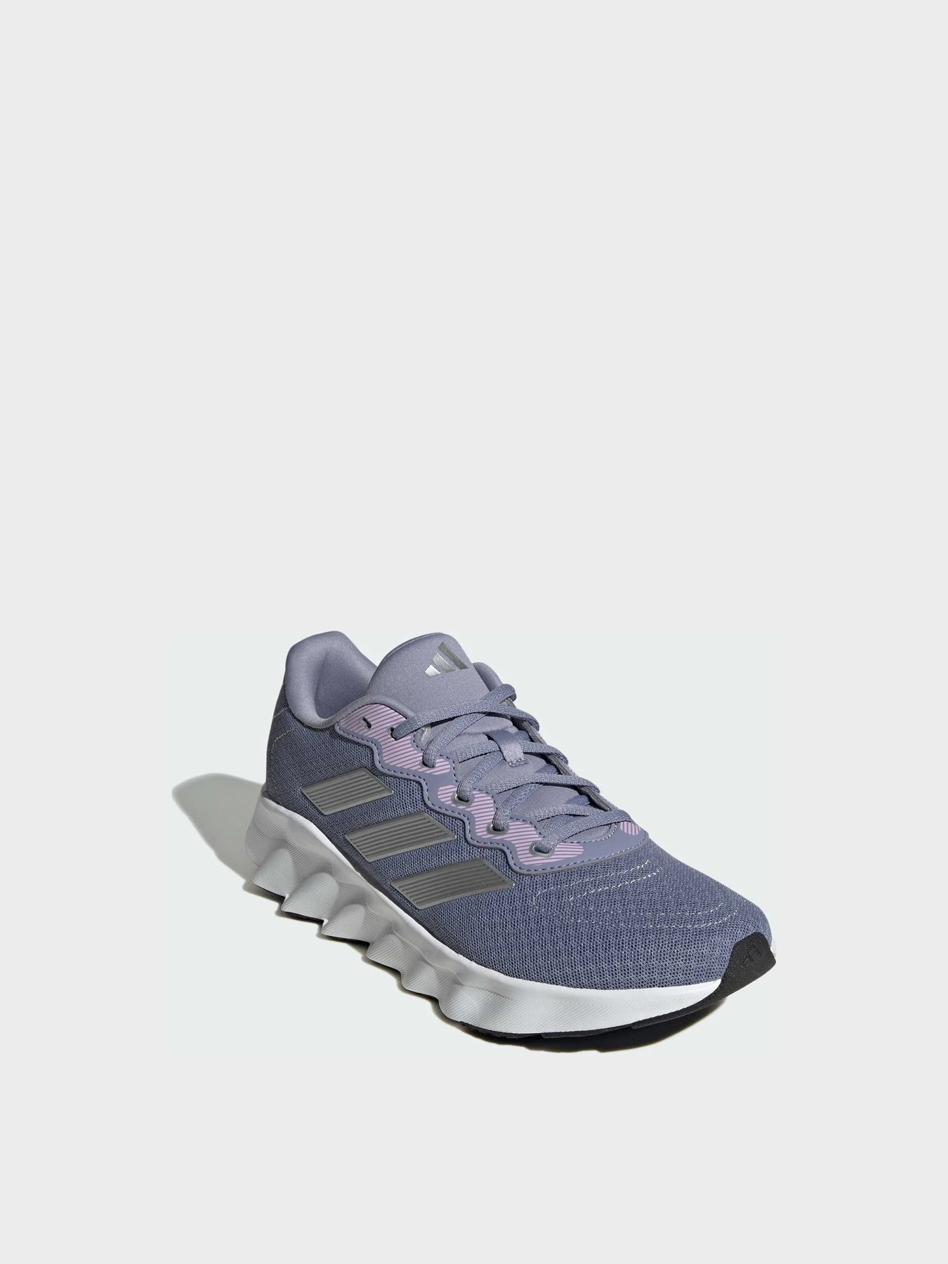 Кроссовки Adidas модель ID8332 Фото