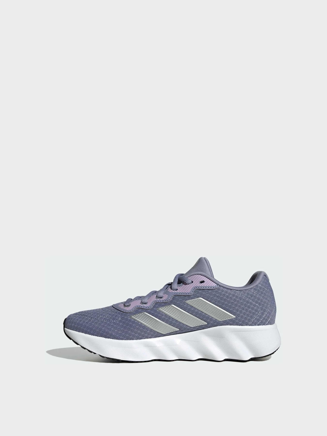 Кроссовки Adidas модель ID8332 Фото