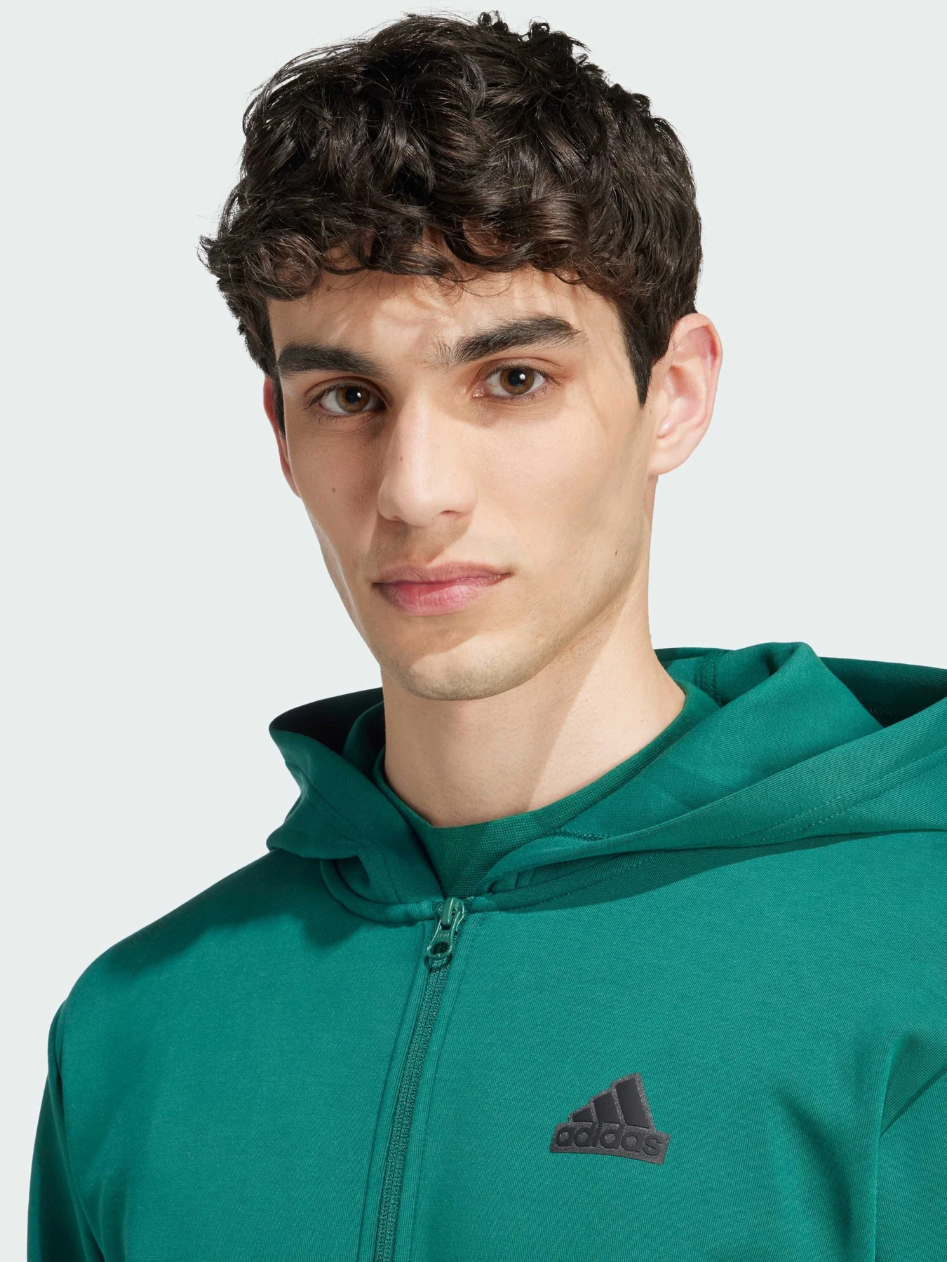 Худі та світшоти Adidas 3 Stripes модель IW8531 Худі та світшоти Adidas 3 Stripes модель IW8531 Фото