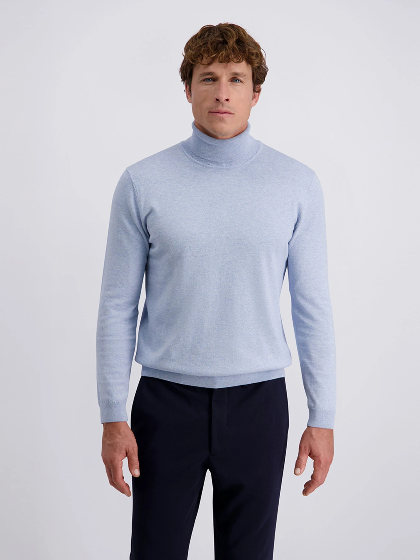 Свитры и кардиганы Pierre Cardin модель C5 51713.5133.6010 Свитры и кардиганы Pierre Cardin модель C5 51713.5133.6010 Фото