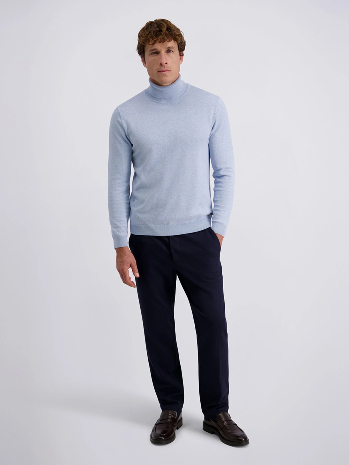 Свитры и кардиганы Pierre Cardin модель C5 51713.5133.6010 Свитры и кардиганы Pierre Cardin модель C5 51713.5133.6010 Фото