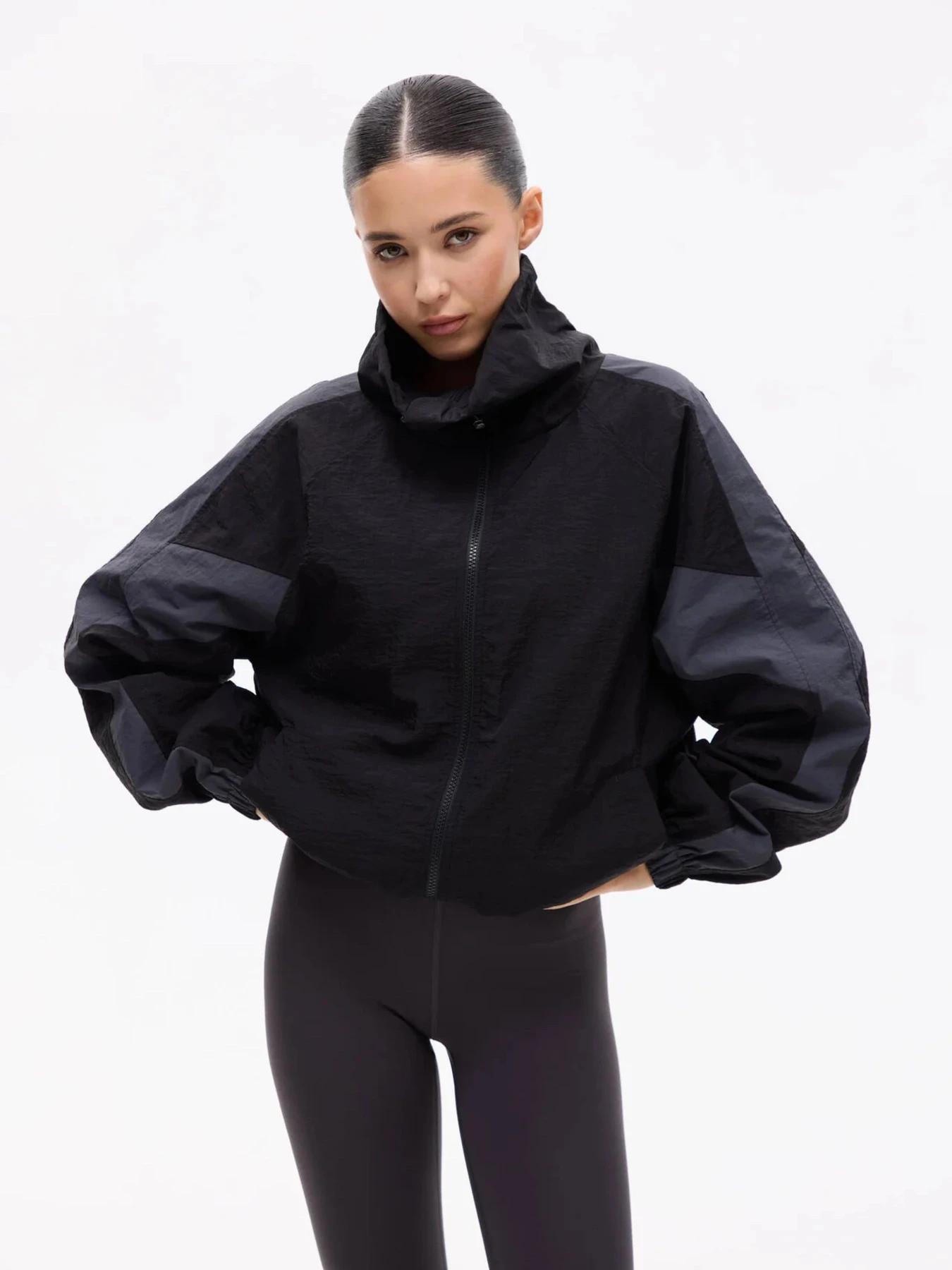 Куртки та дублянки OFC модель JK-PLS-BLACK-ML1650 Фото