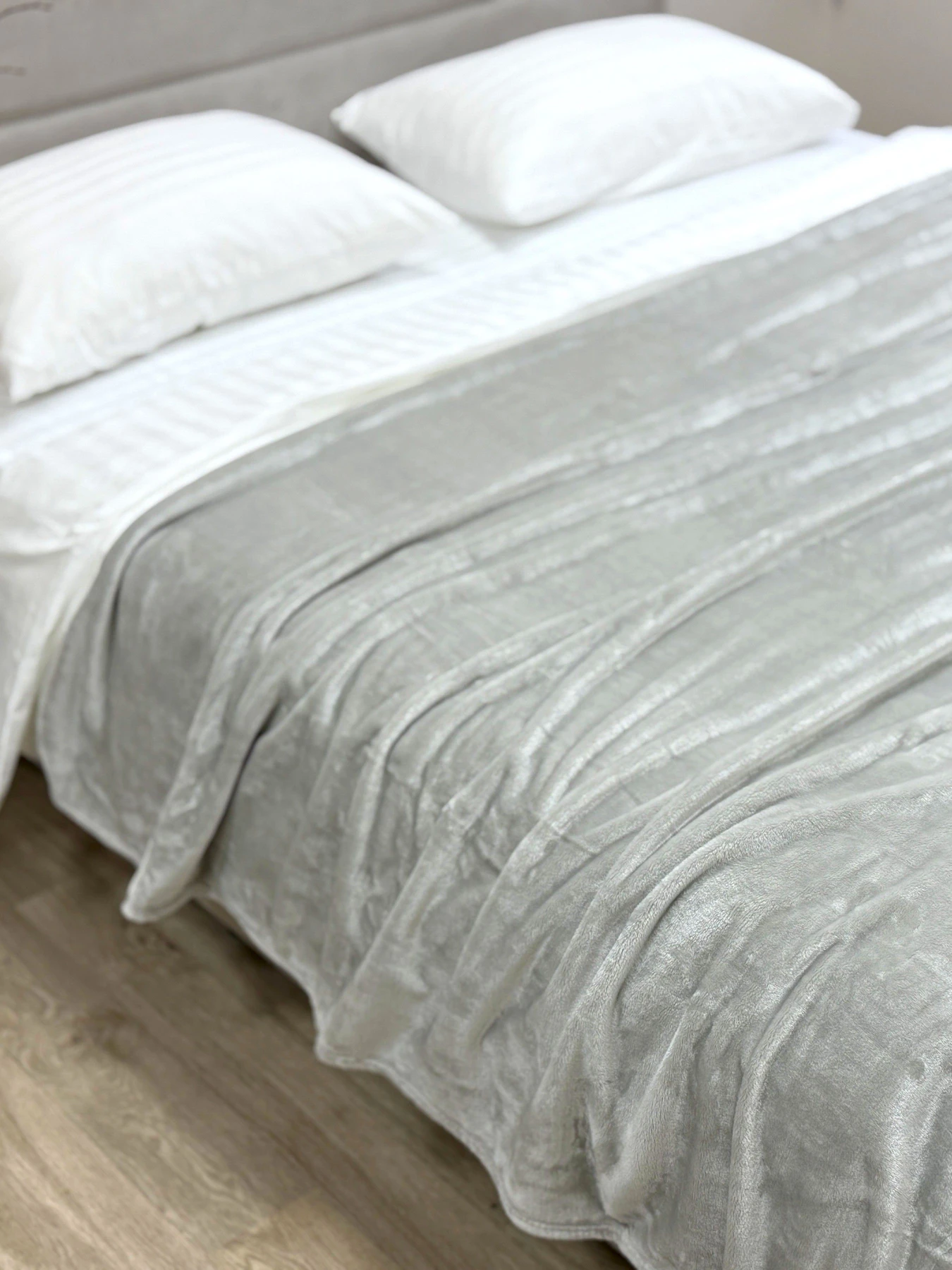 Покривало Well Soft світло-сірого кольору Cool Grey Ecotton модель 24920 Покривало Well Soft світло-сірого кольору Cool Grey Ecotton модель 24920 Фото