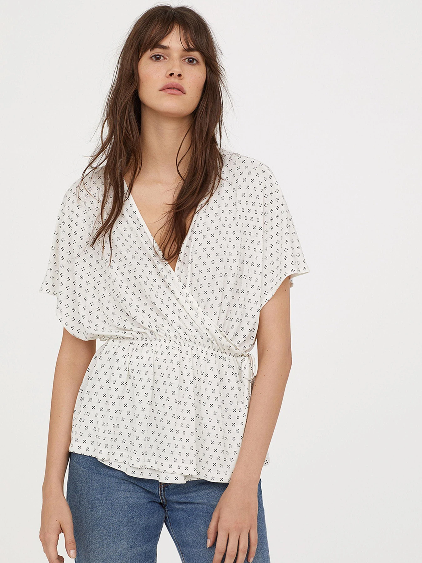 Сорочки H&M модель 6392737RP3_белый с узором Фото