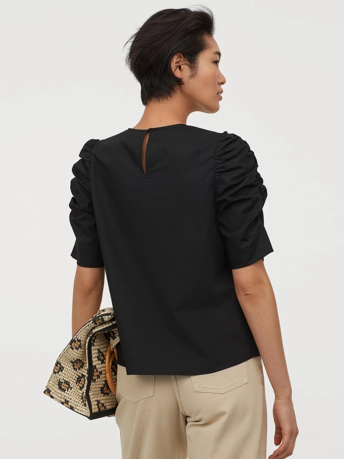 Сорочки H&M модель 8406041RP6_Черный Фото