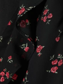 Сорочки H&M модель 8242591sm_черный цветы Фото